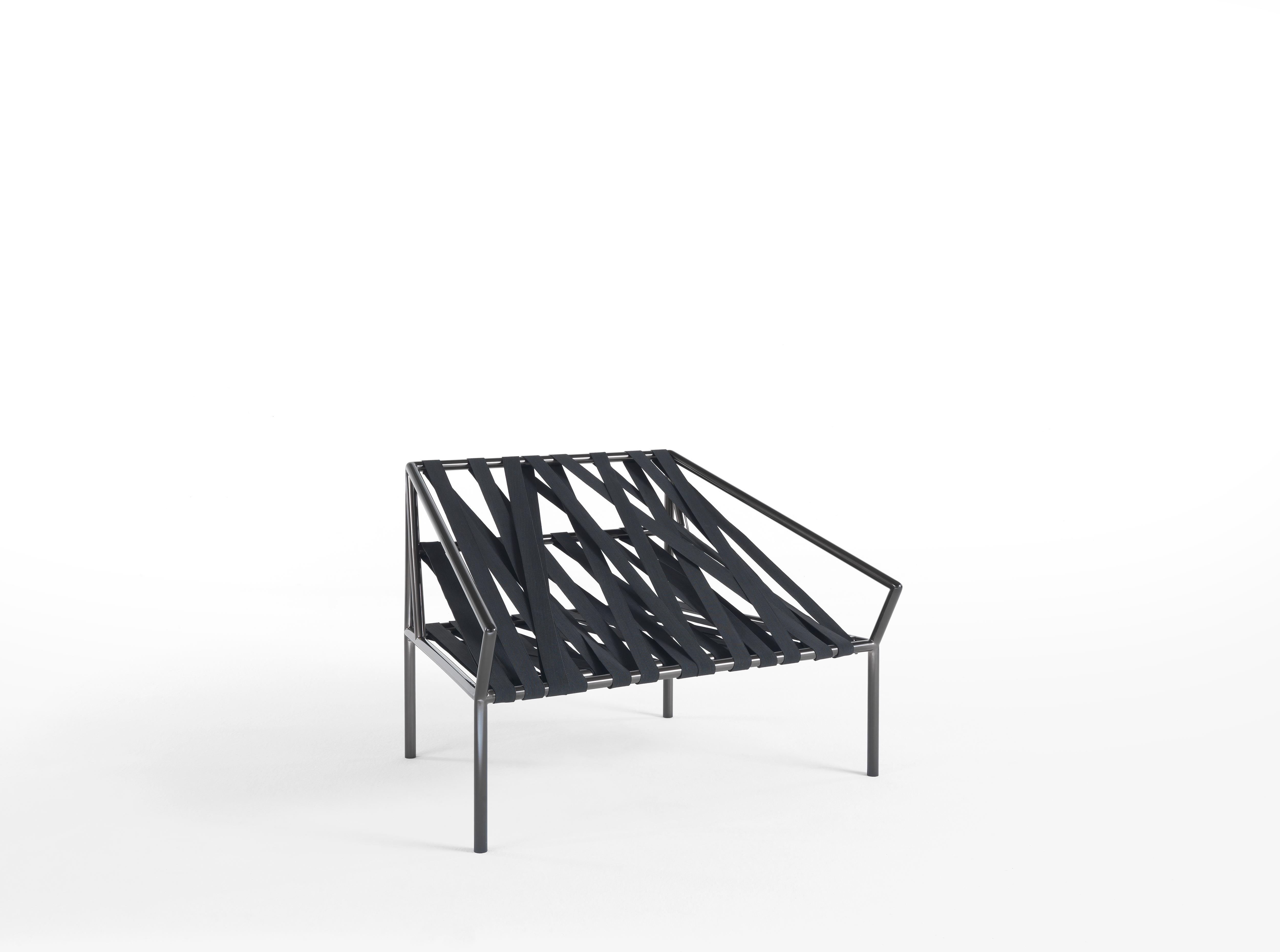 Im Angebot: Ligomancer-Sessel des 21. Jahrhunderts aus Metall und schwarzem Elastischem Webbing von CTRLZAK, Black (Polished Black) 2