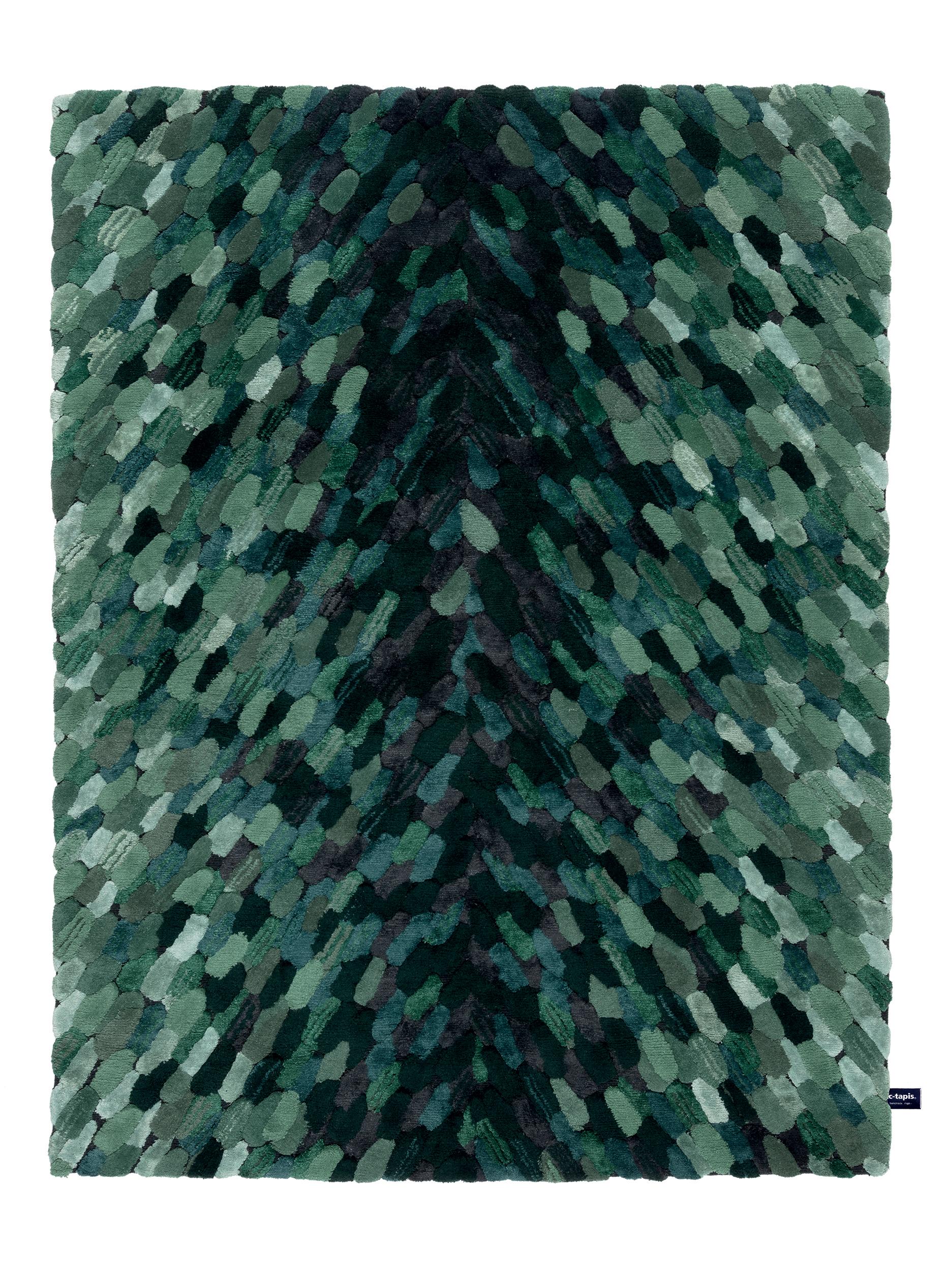 Im Angebot: cc-tapis Envolee Teppich in Rosa von Cristina Celestino, Green (Forest)