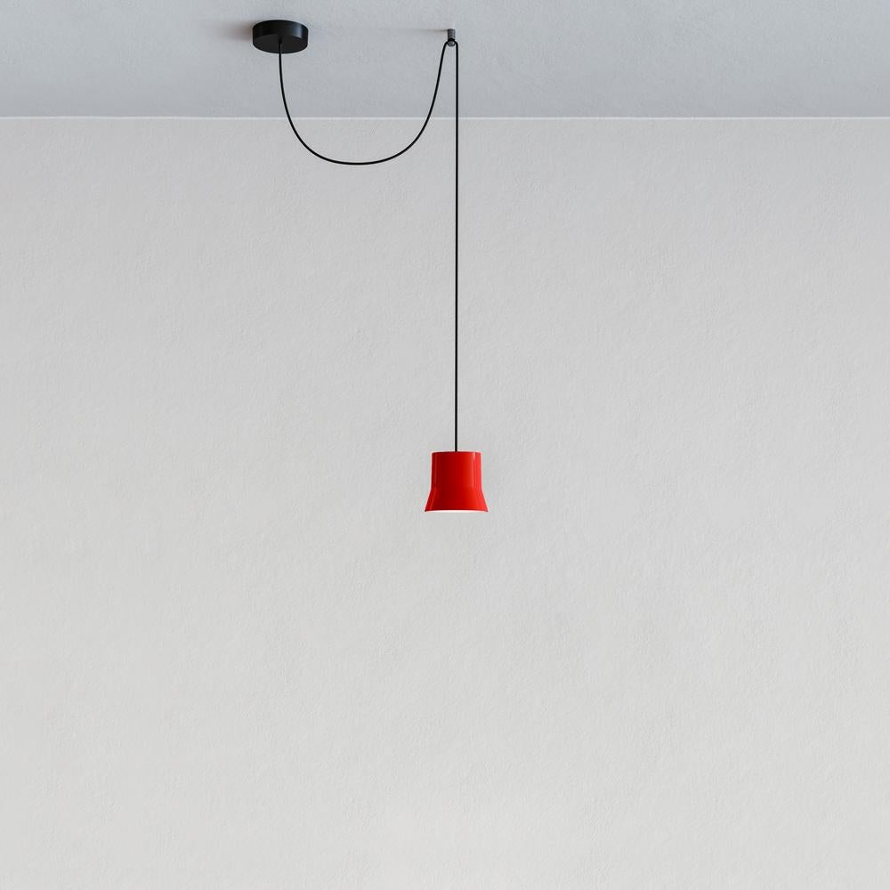 Im Angebot: Artemide Giò Light Off Center Hängeleuchte von Patrick Norguet (Red) 2