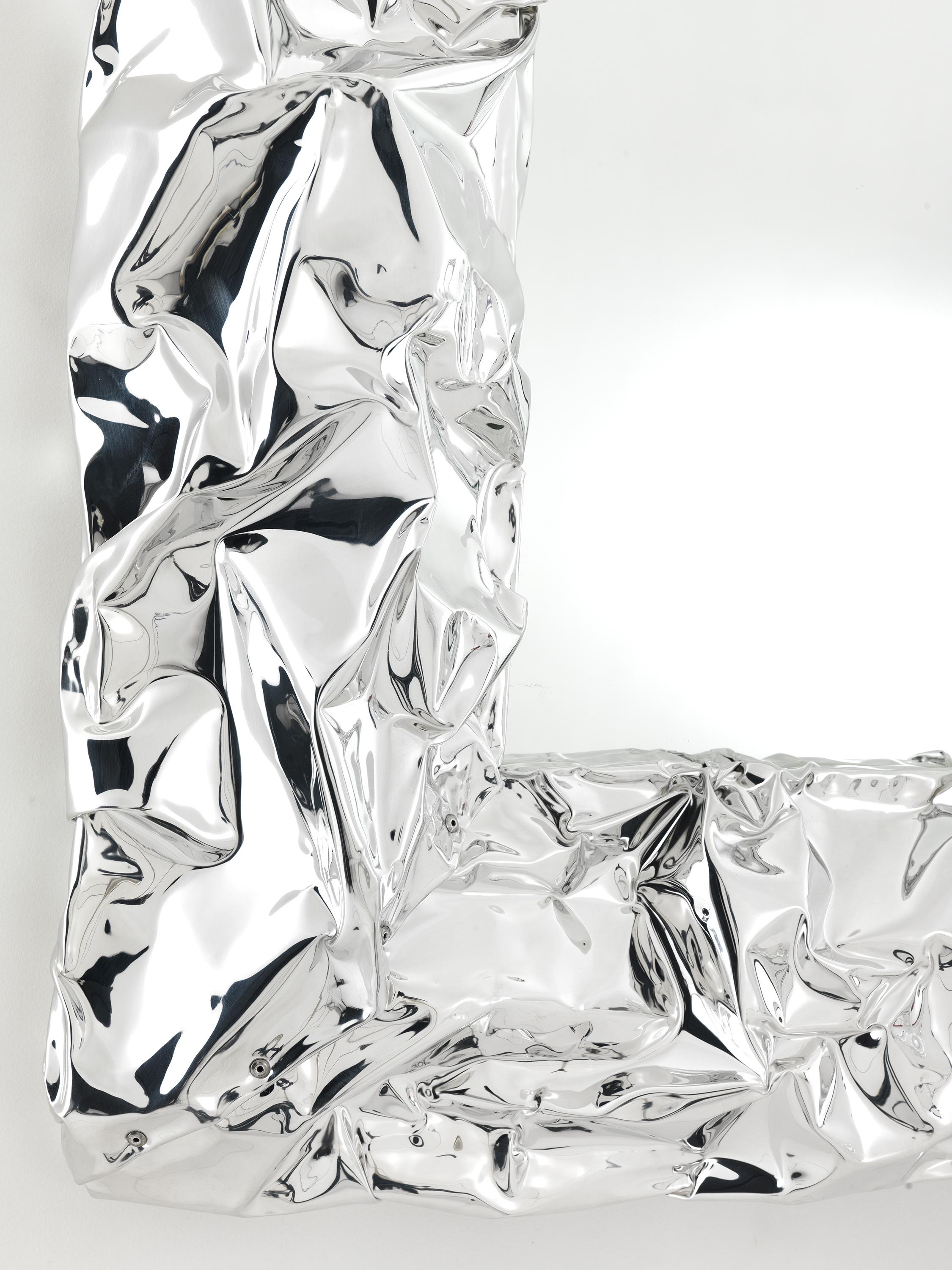 En vente : Silver (Hand-Wrinkled Chrome) Avis Ciatti Tab.u Miroir carré moyen 2