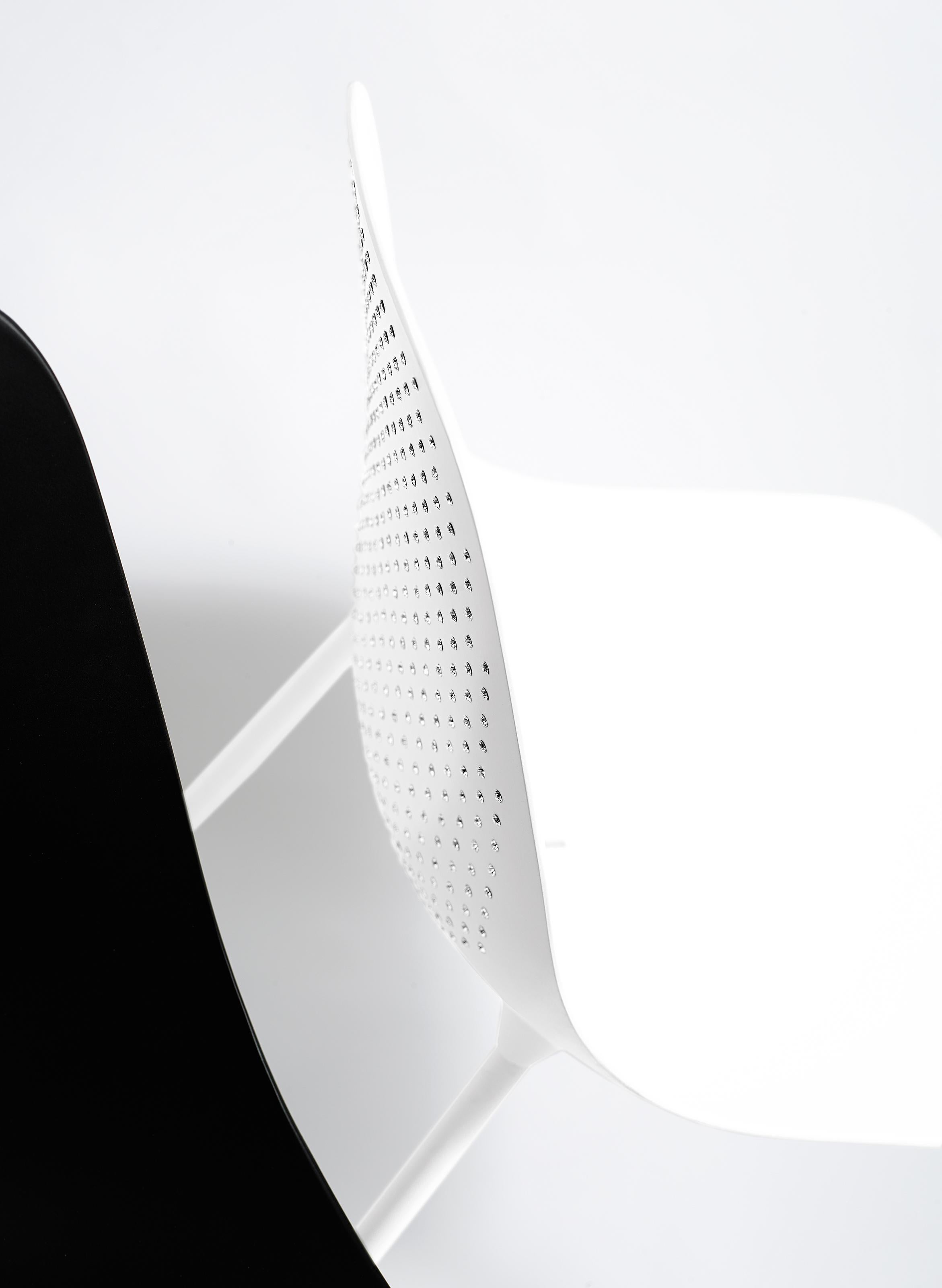 For Sale: White (White with Diamonds) Opinion Ciatti Mammamia Diamond Non Stackable Chair 3