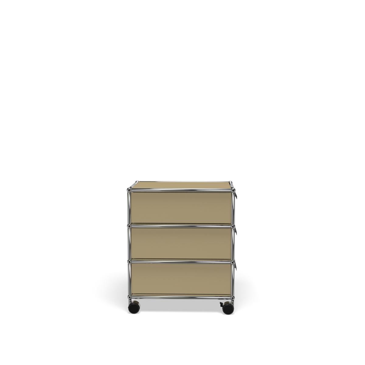 En vente : Beige USM Haller Système de rangement en V sur piédestal 3