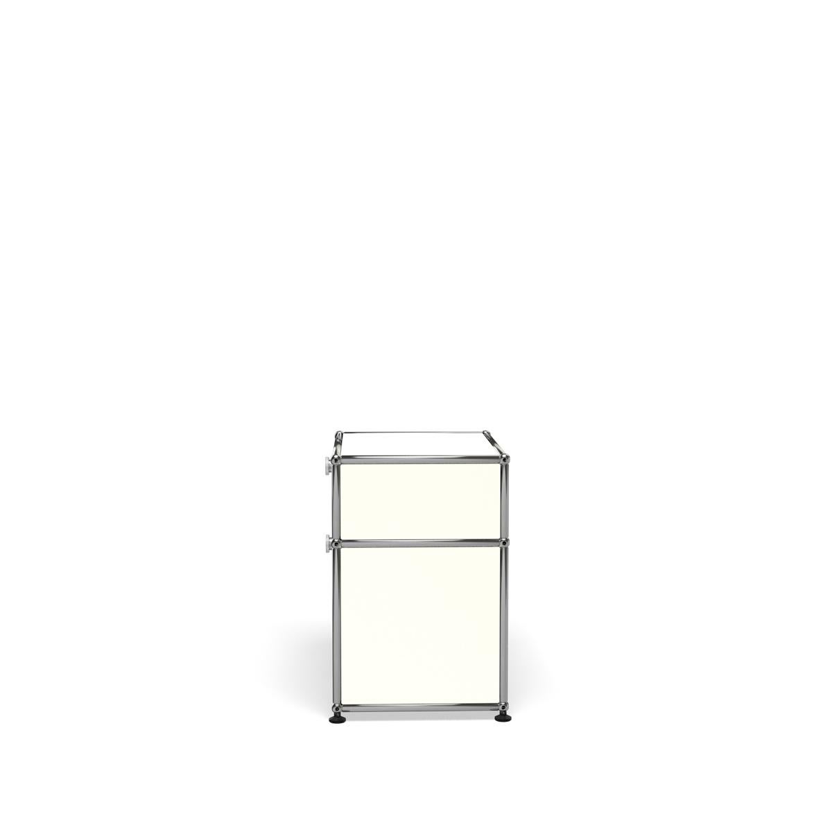 En vente : White (Pure White) Table de nuit USM Haller P1 système de rangement 3