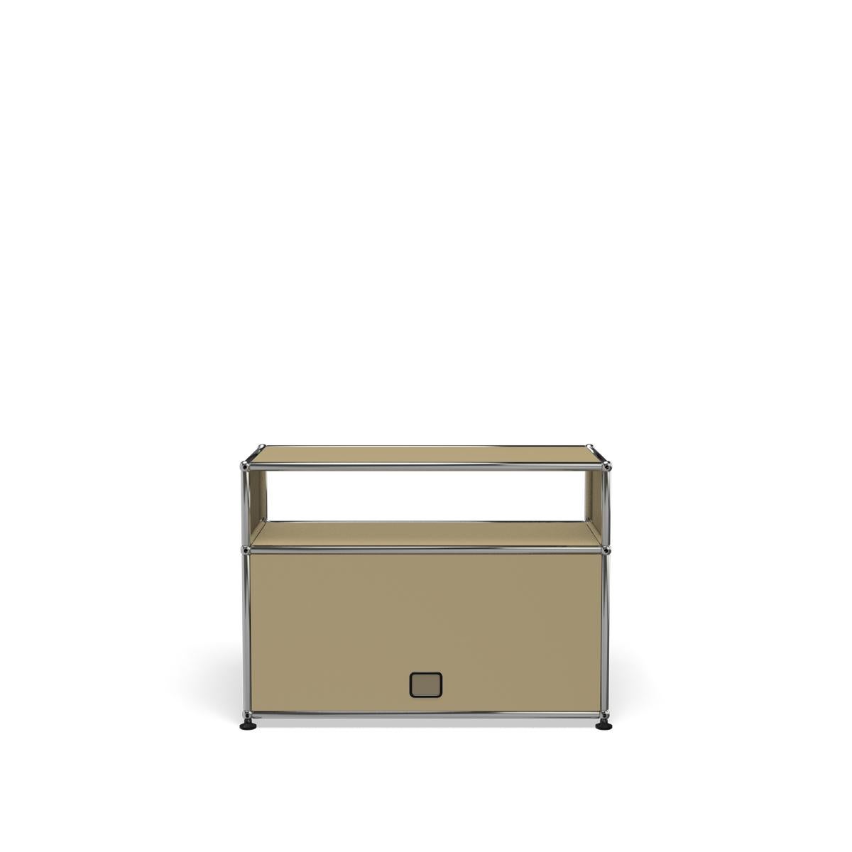 For Sale: Beige USM Haller Side Table O118 4