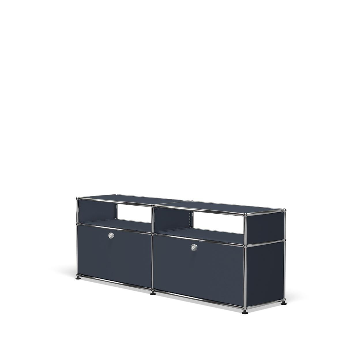 En vente : Gray (Anthracite) USM Haller Media Système de stockage O2 2