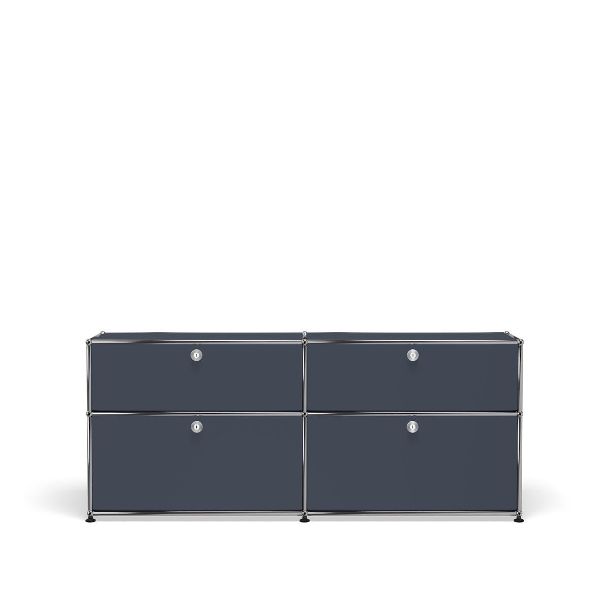 En vente : Gray (Anthracite) USM Haller Crédence moyenne D Système de rangement