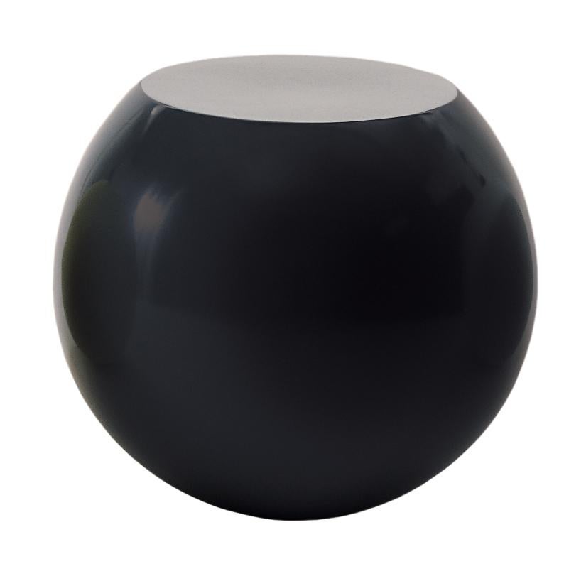 For Sale: Black (V21_anthracite) Giulio Cappellini Bong Service Table in Fiberglass and Resin for Cappellini
