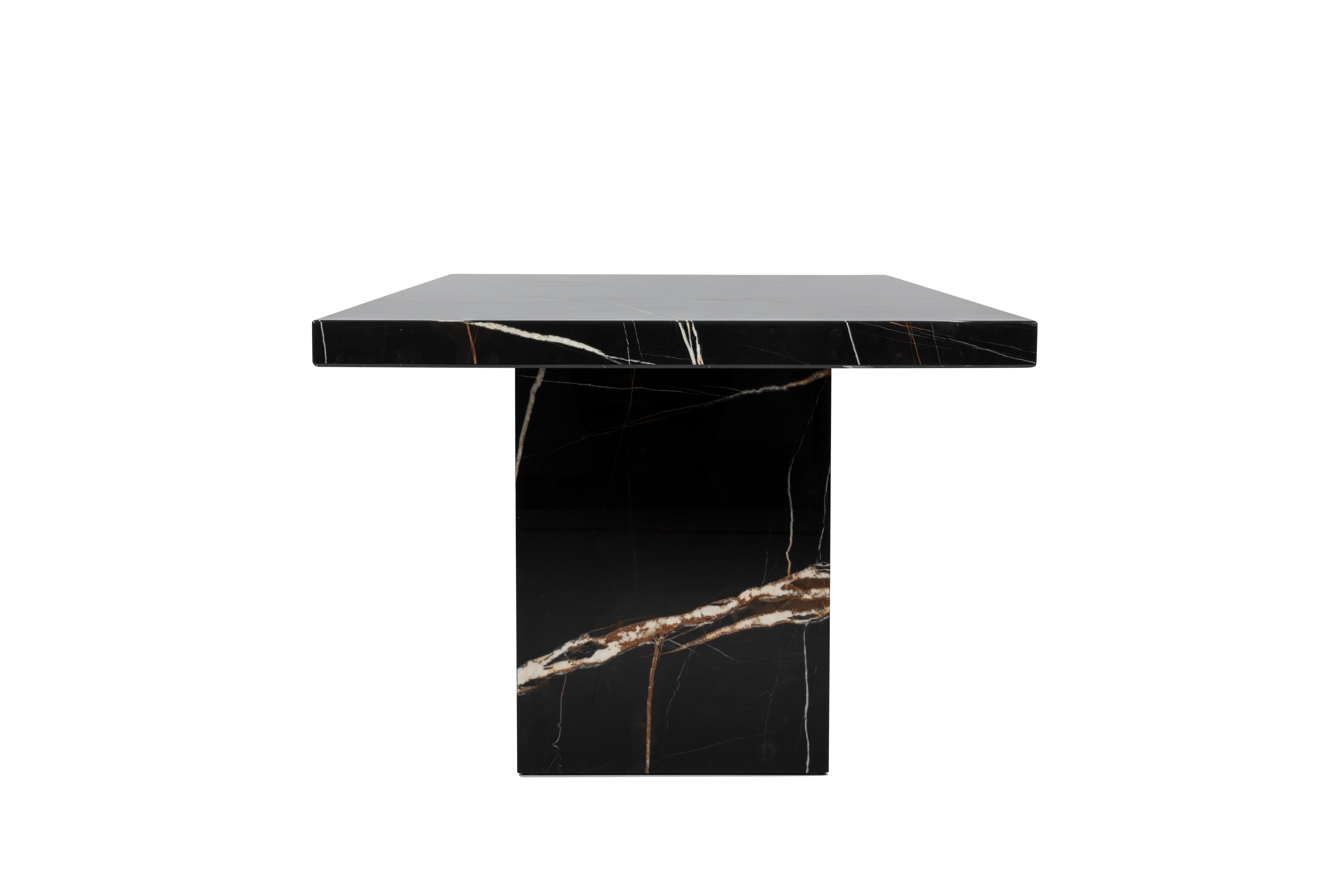 En vente : Multi (STONE Sahara Noir) Table de salle à manger personnalisable DS-788 en marbre, granit ou quartz par De Sede 2