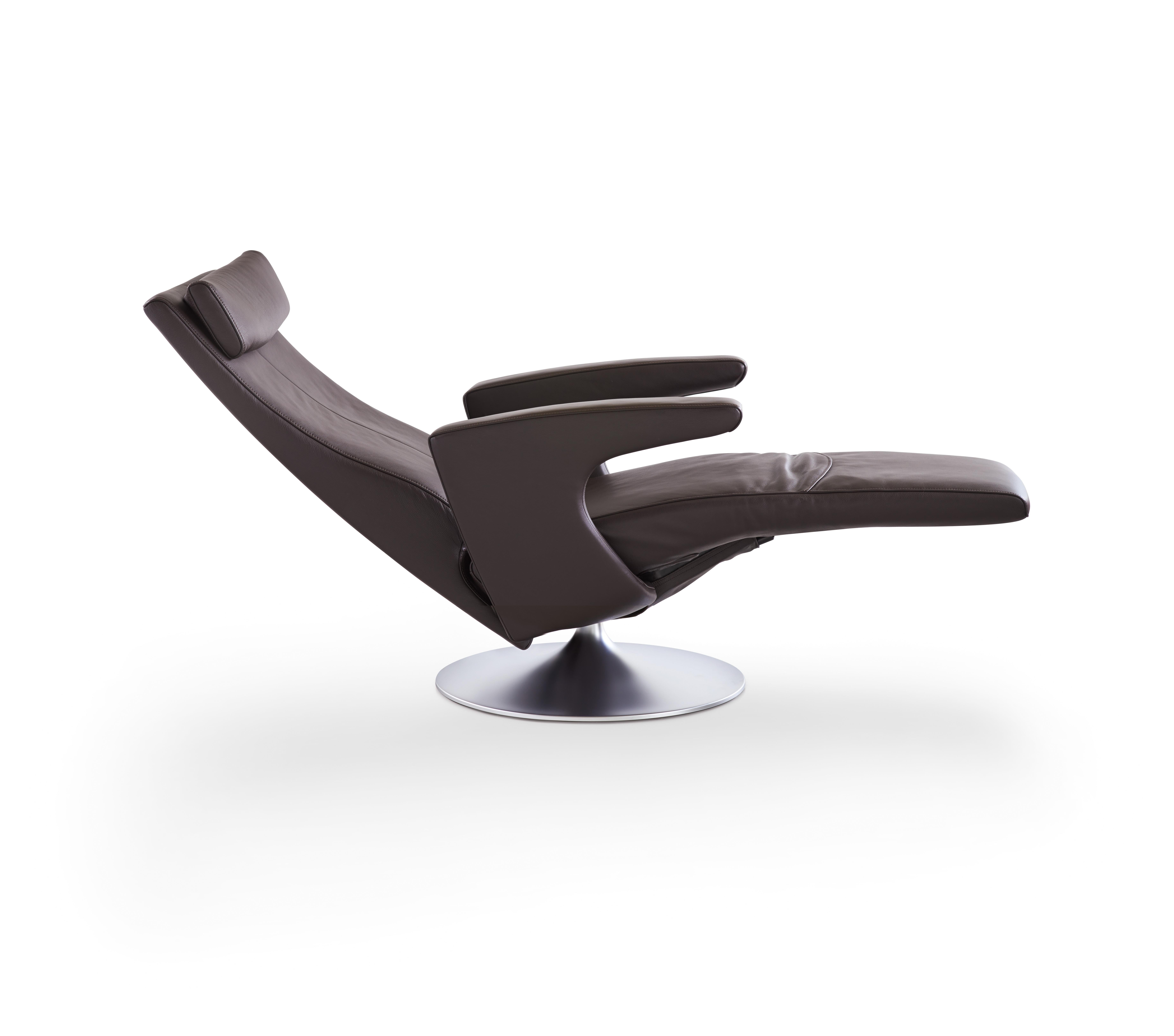 For Sale: Gray (Umbra) Smile Adjustable Rotating Leather Armchair by FSM 4