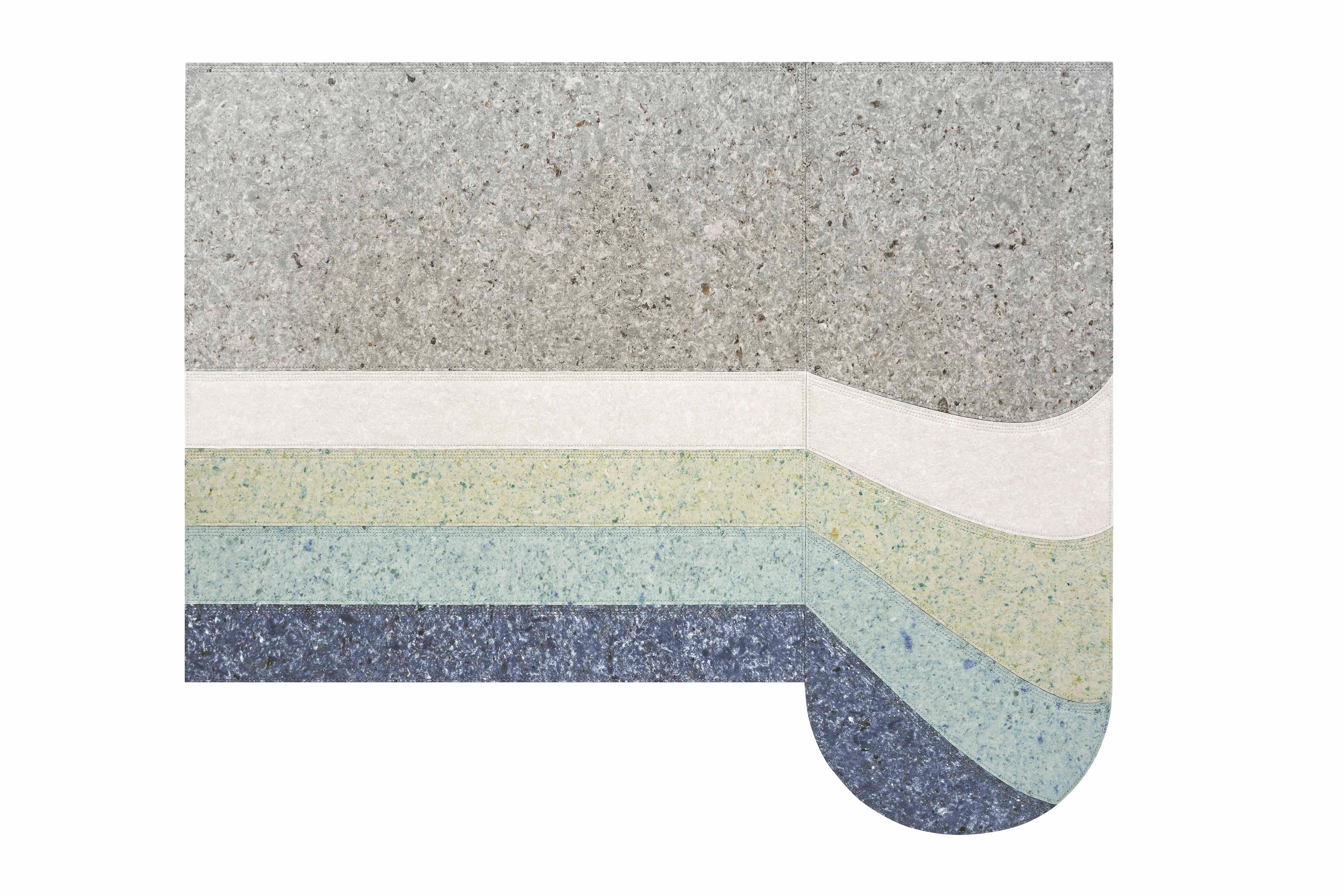 Im Angebot: GAN Spaces Nuances Runder Teppich von Patricia Urquiola, Blue (Naiad)