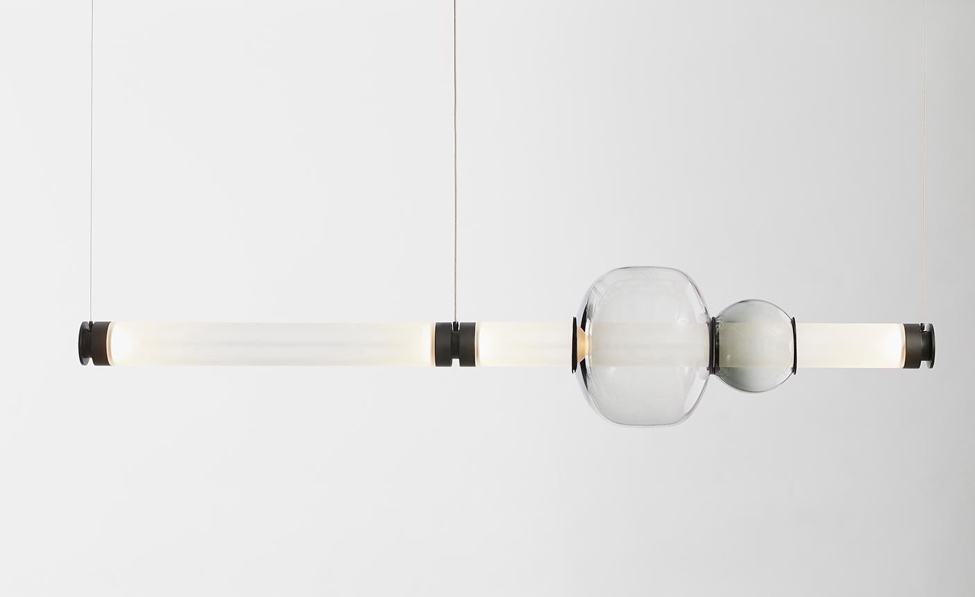 in vendita: Black (Black Steel) Lampadario Luna a 1 piano in vetro e metallo di Gabriel Scott 2