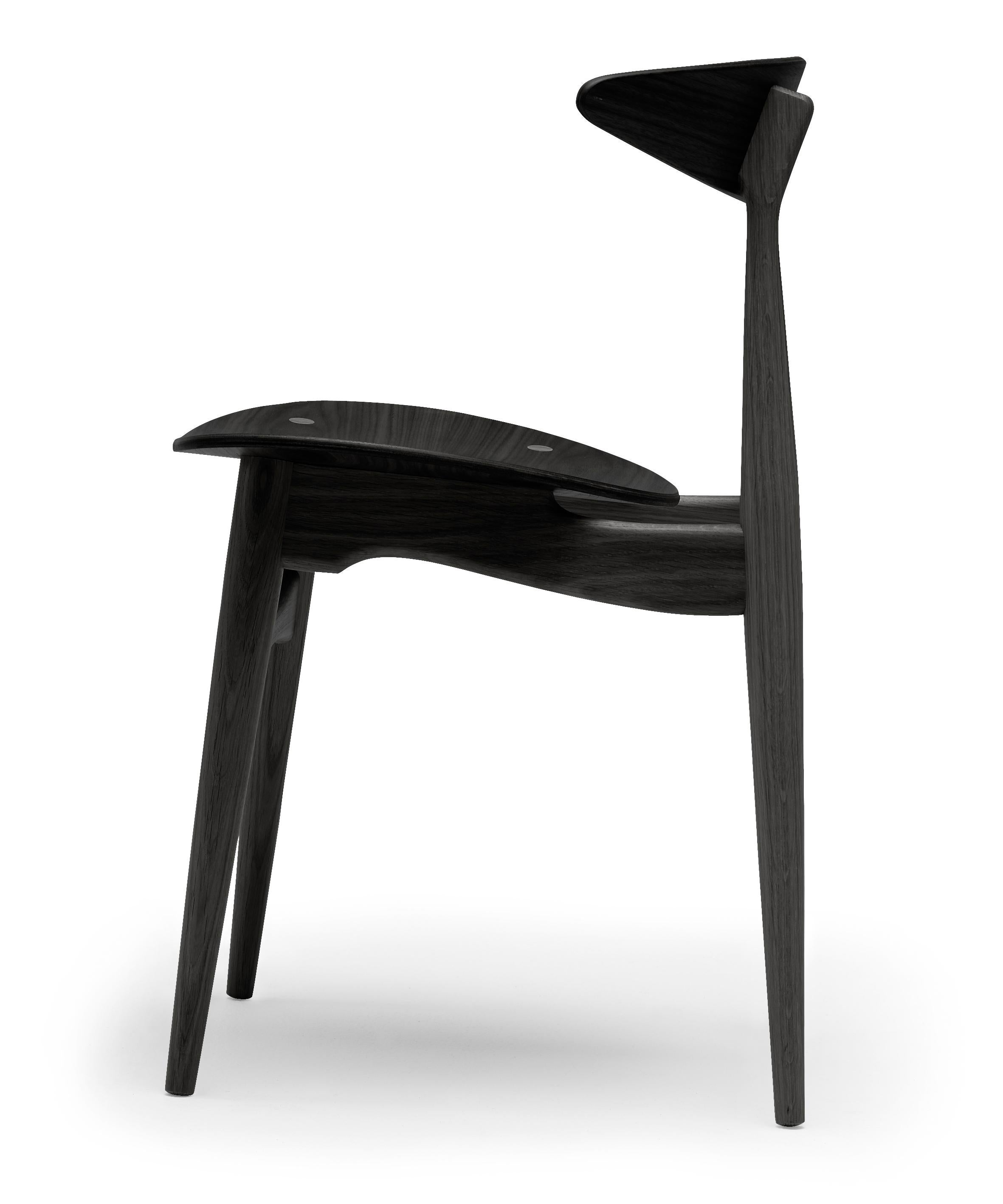 Black (Oak Painted blacks9000-N) CH33T Dining Chair in Wood by Hans J. Wegner 2