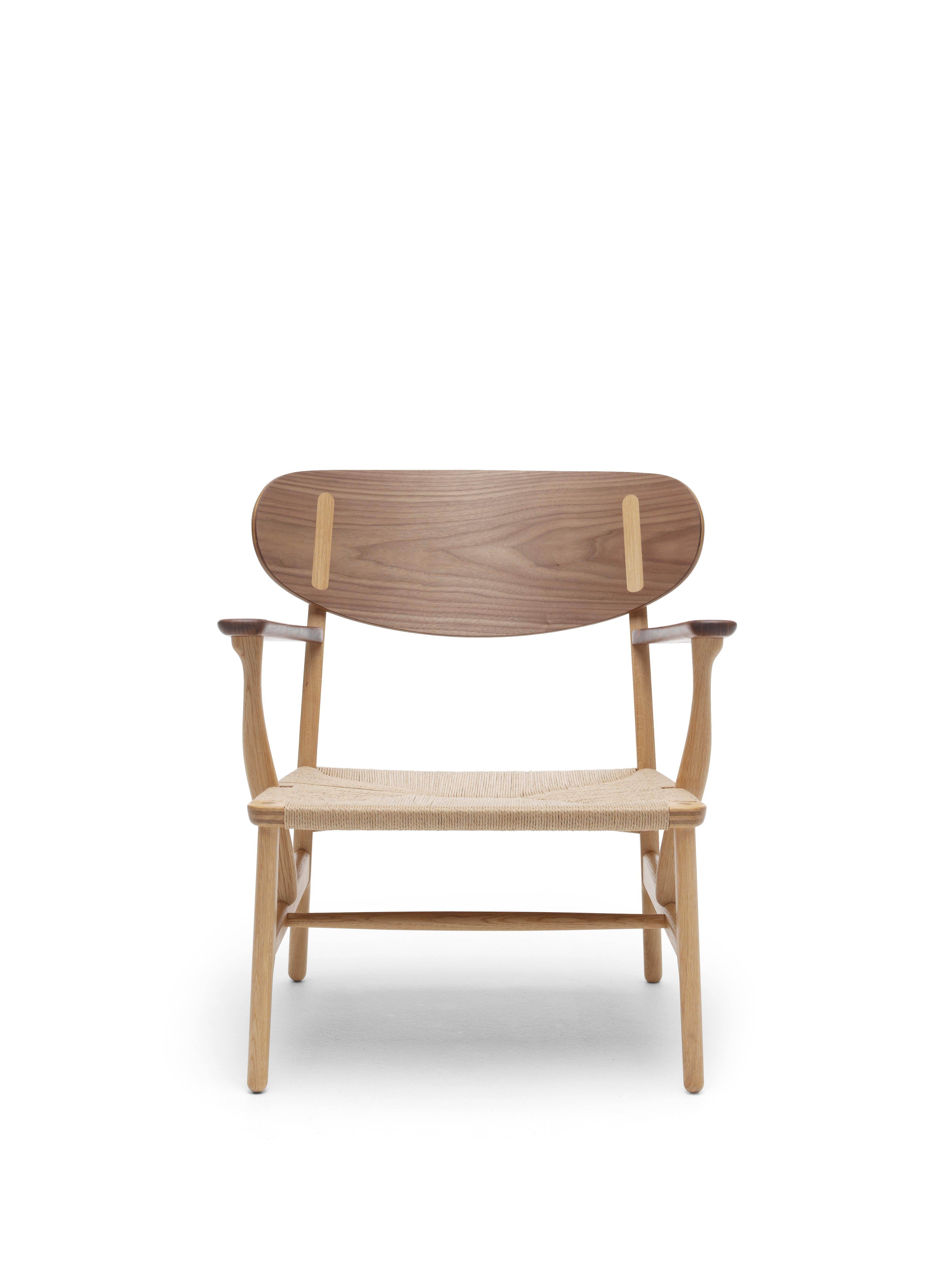 Brown (Oak/Walnut) CH22 Lounge Chair in Wood with Natural Papercord Seat by Hans J. Wegner