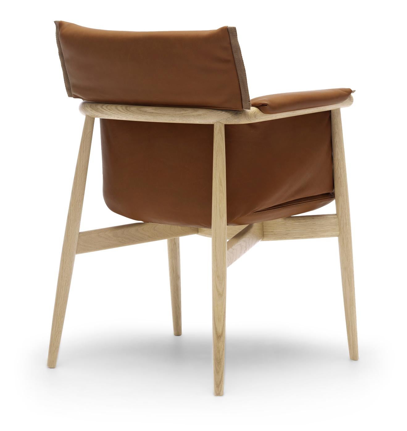 Brown (Loke 7748) E005 Embrace Dining Chair in Oak Soap with Natural Edging Strip by EOOS 3