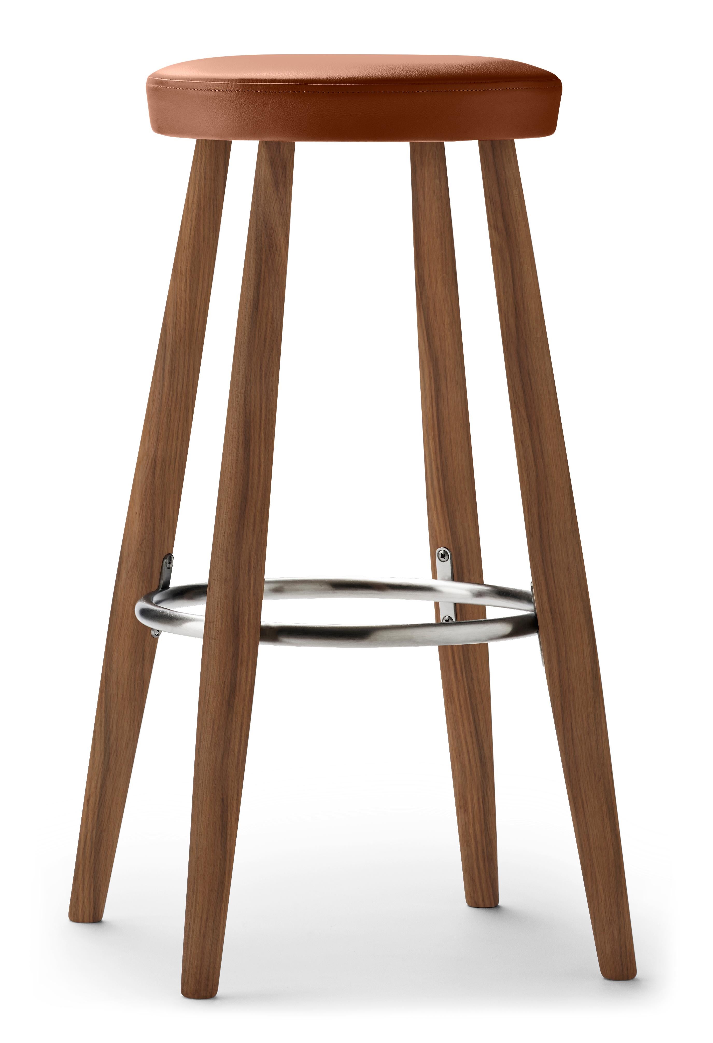 Brown (Thor 307) CH56 Barstool in Walnut Oil by Hans J. Wegner