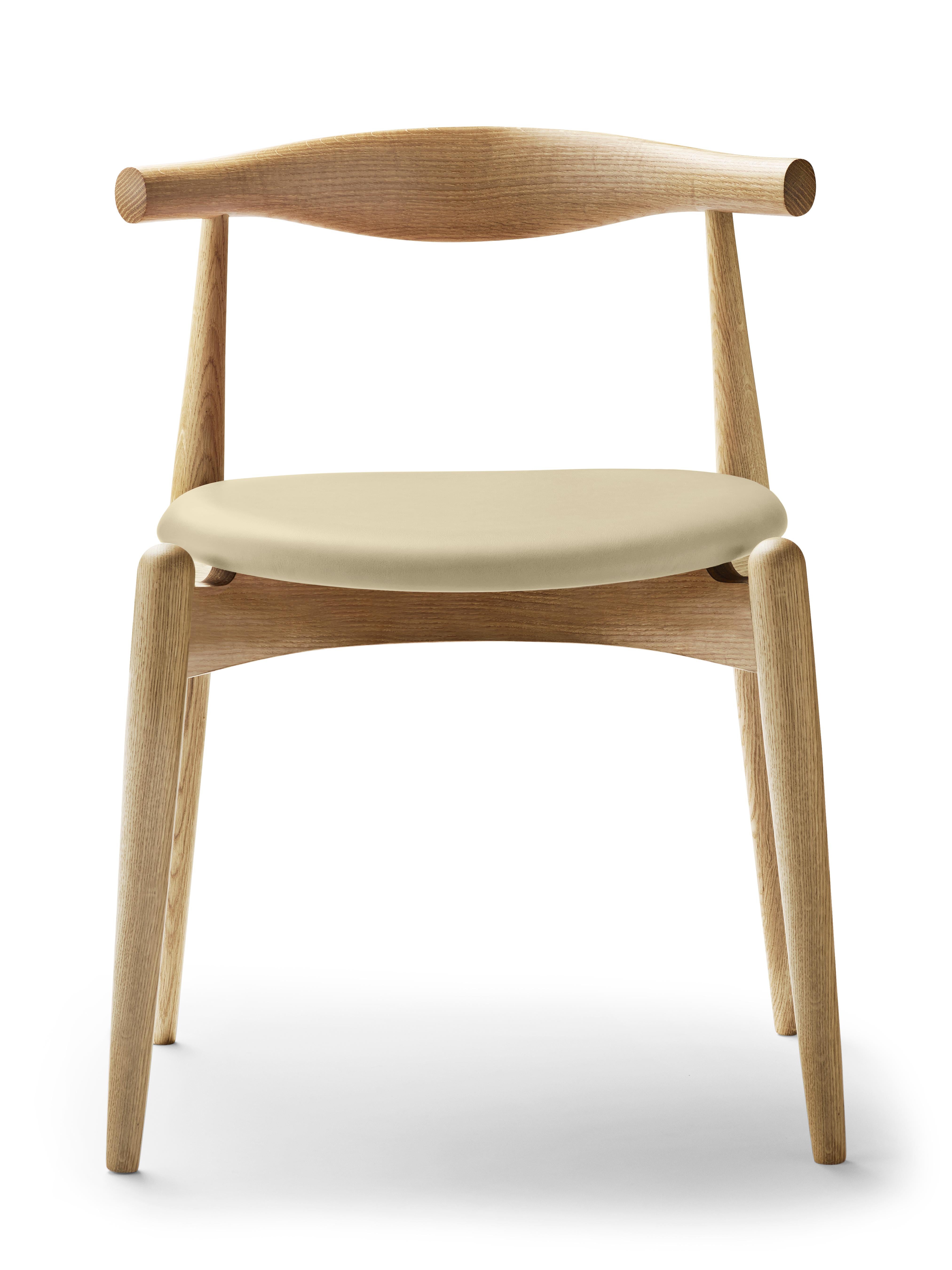 Beige (Thor 300) CH20 Elbow Chair in Oiled Oak by Hans J. Wegner
