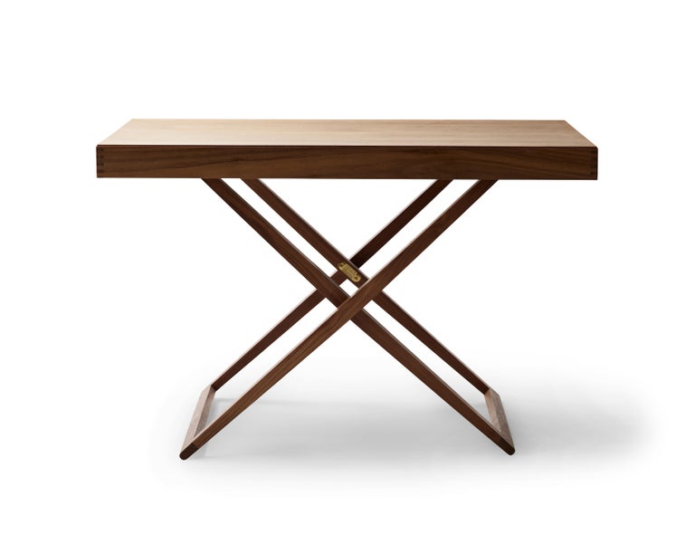 Customizable MK98860 Folding Table in Wood by Mogens Koch For Sale at  1stDibs