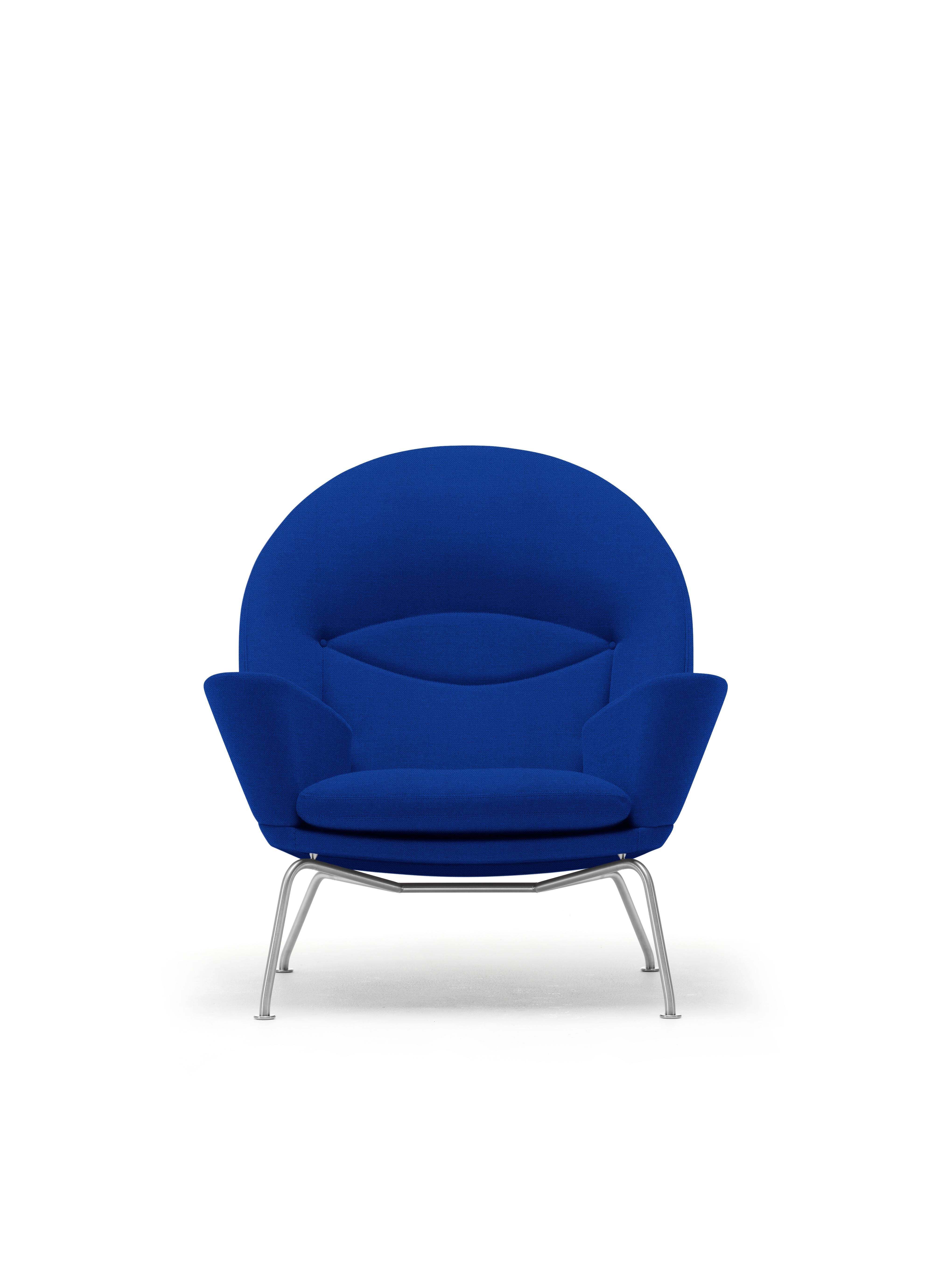 Blue (Kvadrat Hallingdal65 750) CH468 Oculus Chair by Hans J. Wegner