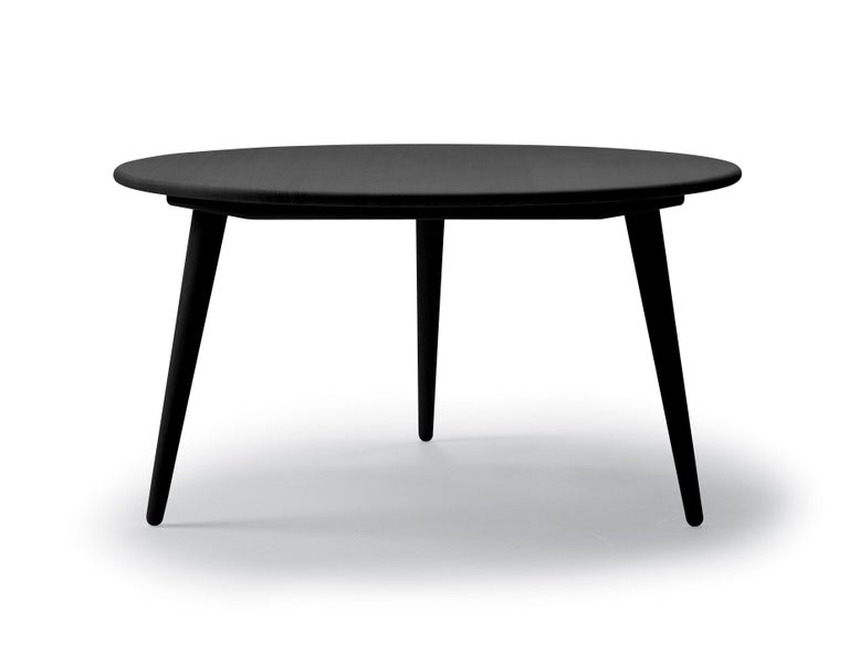 Black (Oak Painted blacks9000-N) CH008 Medium Coffee Table in Wood by Hans J. Wegner