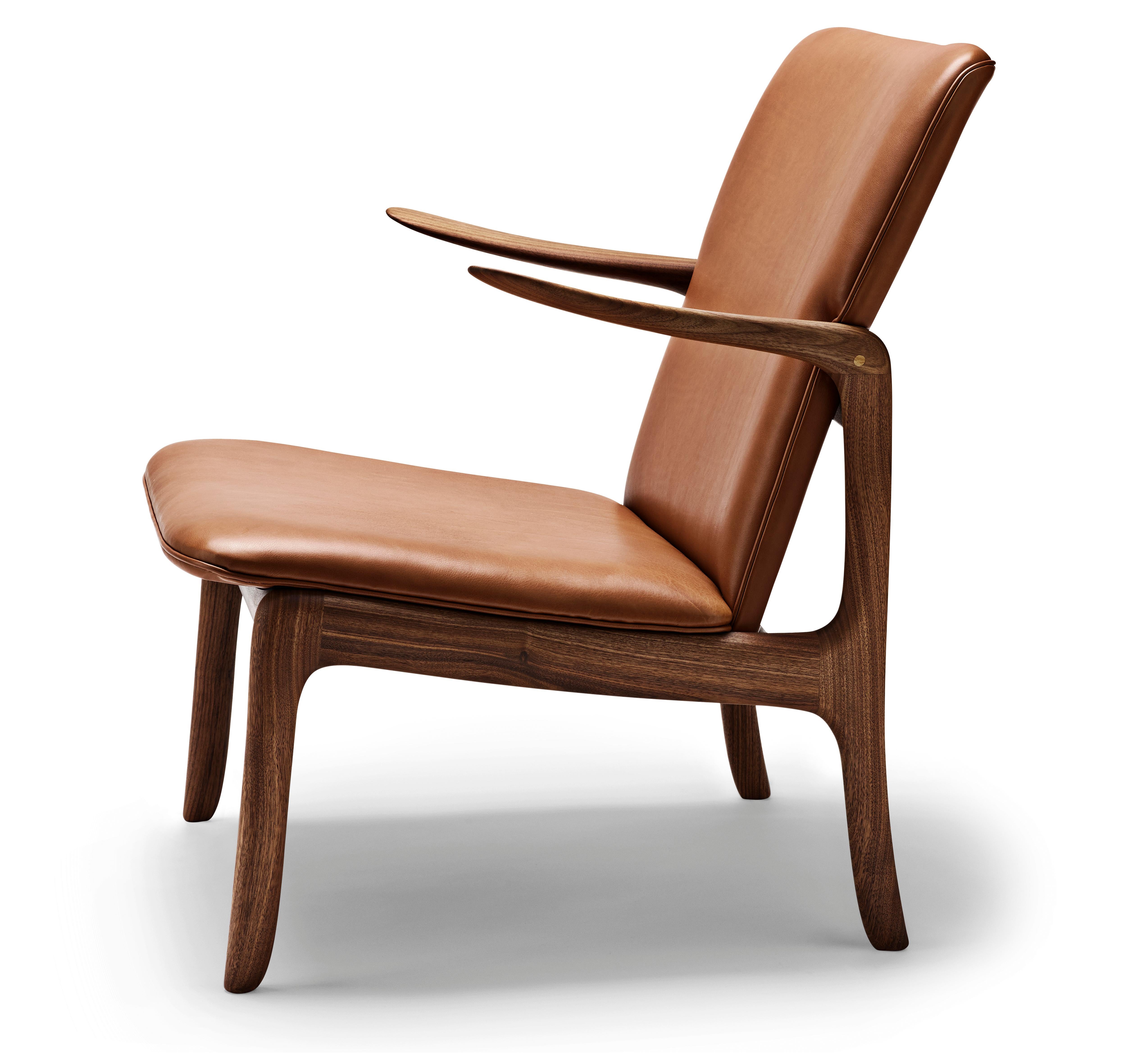 Brown (Sif 95) OW124 Beak Chair in Walnut Oil by Ole Wanscher 2