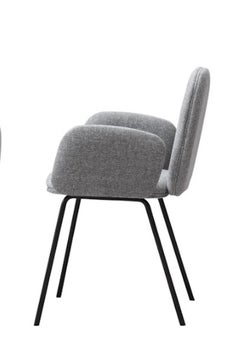 Fauteuil à coussin Leda avec base en métal noir, par Francesco Beghetto