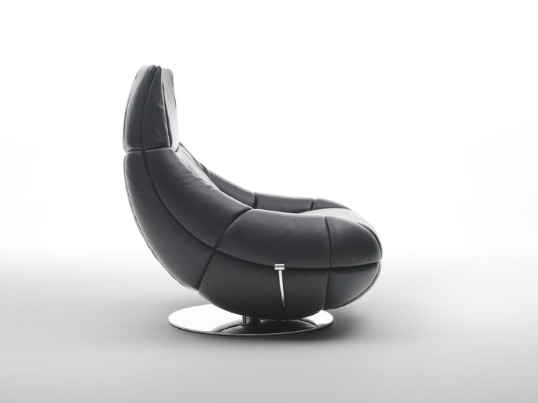For Sale: Black De Sede Swivel Lounge Chair by Hugo de Ruite 2