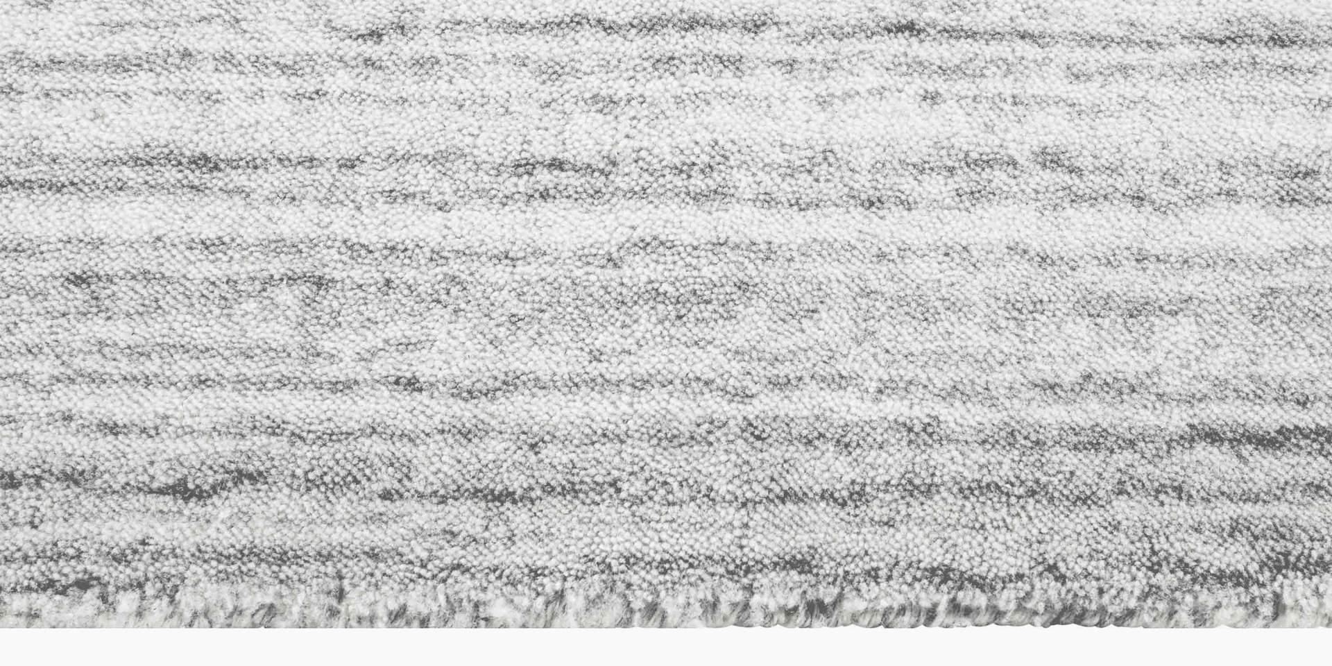 For Sale: Gray (Performance Savilla White) Ben Soleimani Performance Savilla Rug– Hand-knotted Medium Pile White 6'x9' 3
