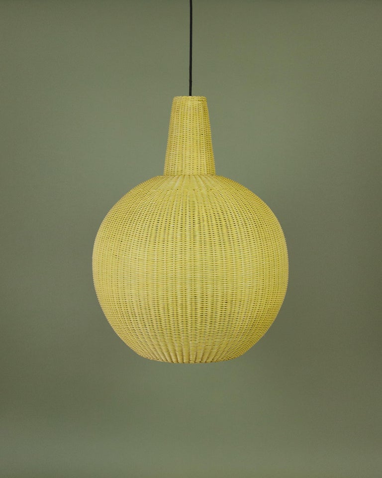 For Sale: Yellow (Senape) Bottega Intreccio Sfera Pendant in Bamboo Wicker, by Maurizio Bernabei 2
