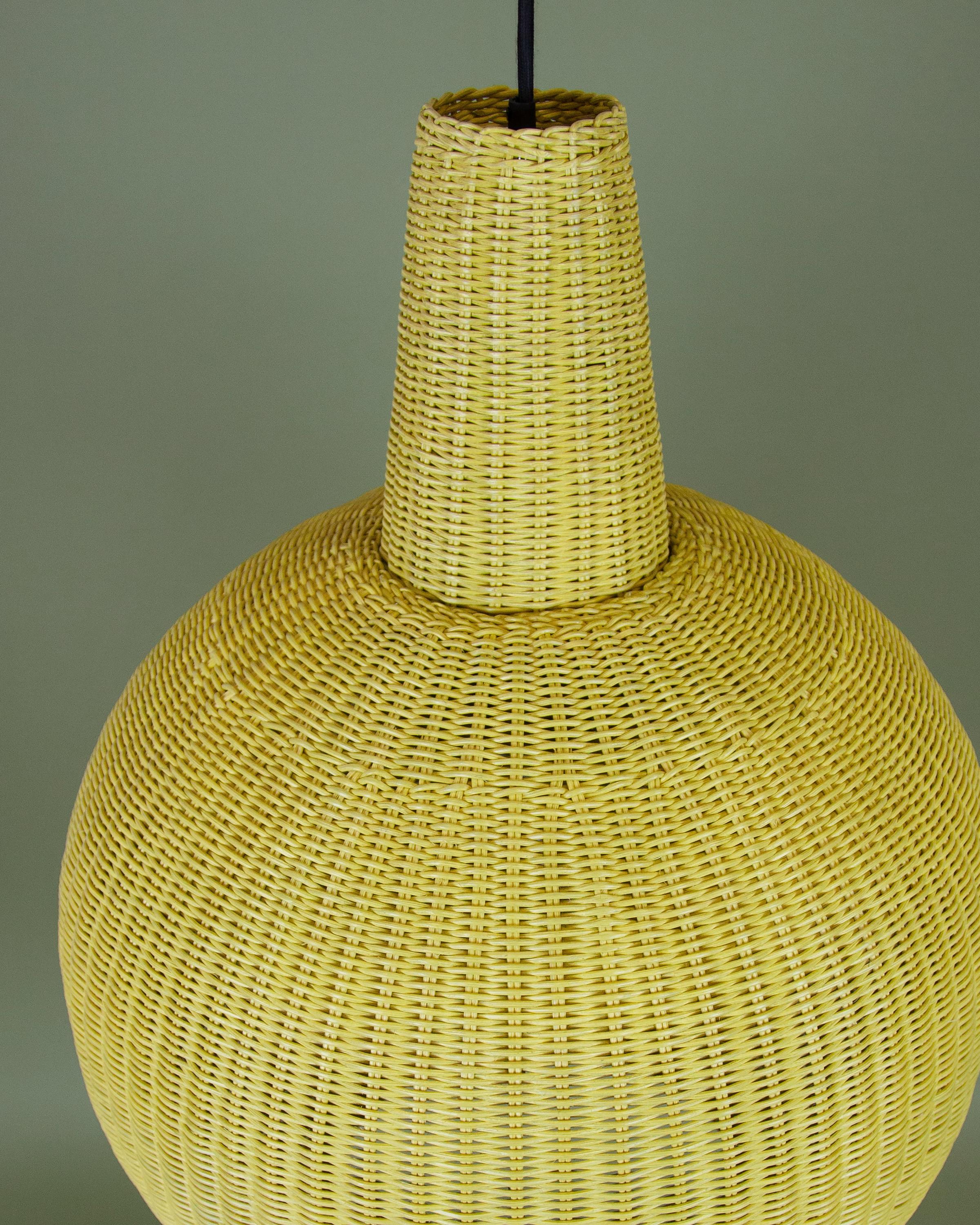 Yellow (Senape) Bottega Intreccio Sfera Pendant in Bamboo Wicker, by Maurizio Bernabei 5