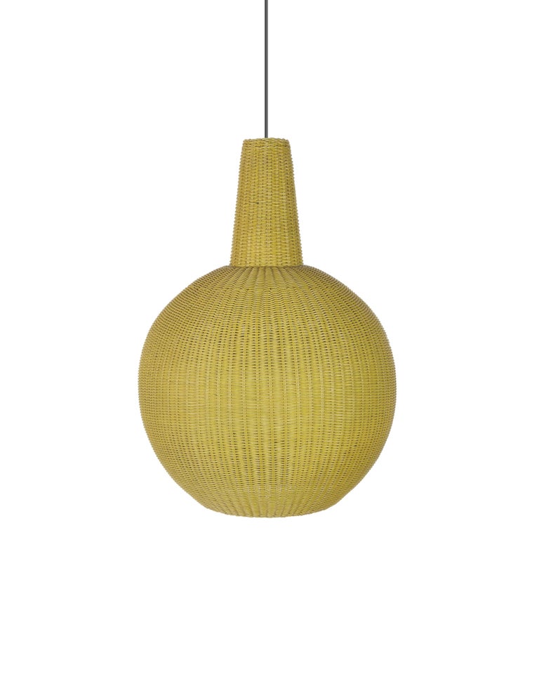 For Sale: Yellow (Senape) Bottega Intreccio Sfera Pendant in Bamboo Wicker, by Maurizio Bernabei