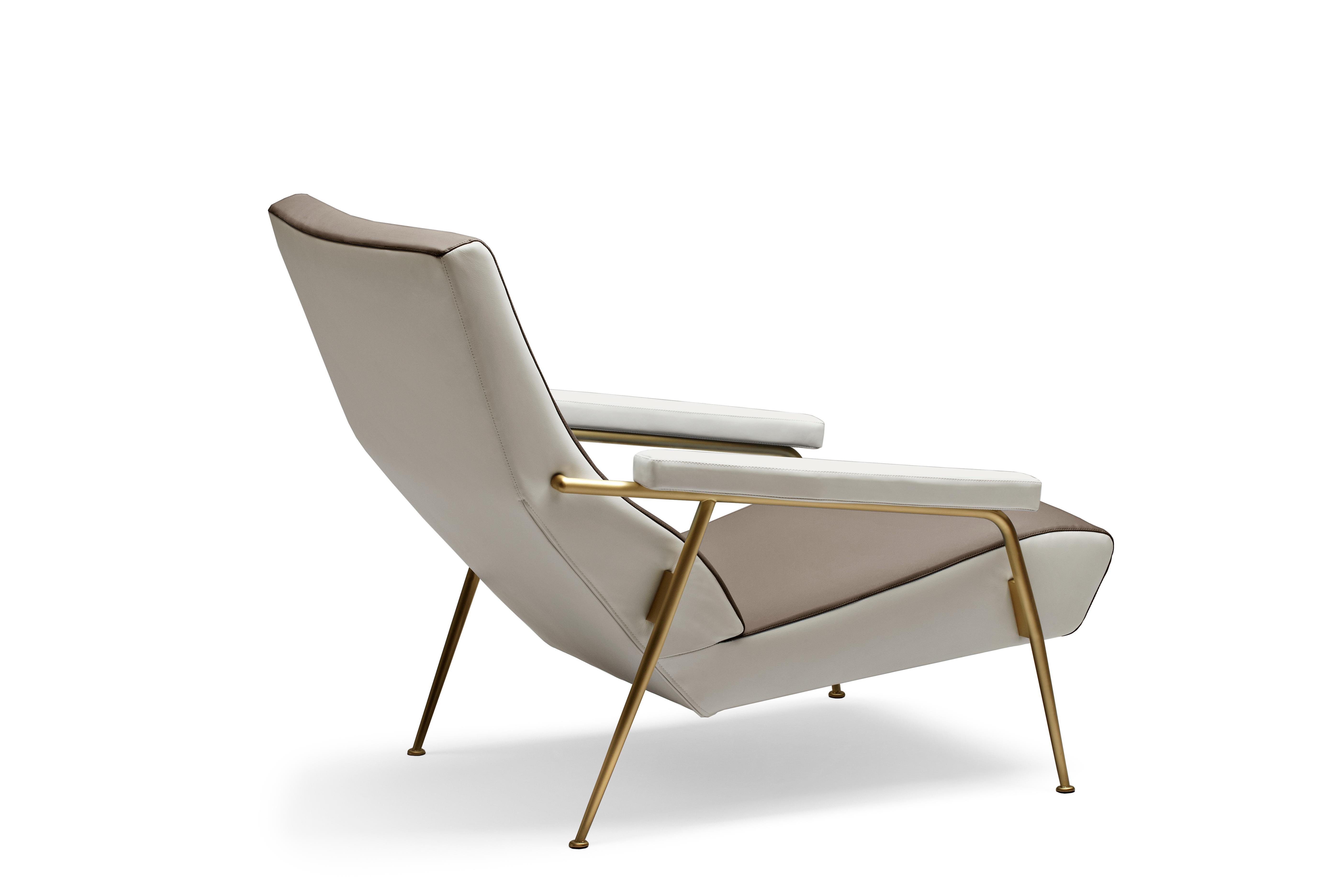 For Sale: Beige (S1211-1222_Paper White / Sand) Armchair in Leather and Steel Molteni&C by Gio Ponti - D.153.1 -made in Italy 2