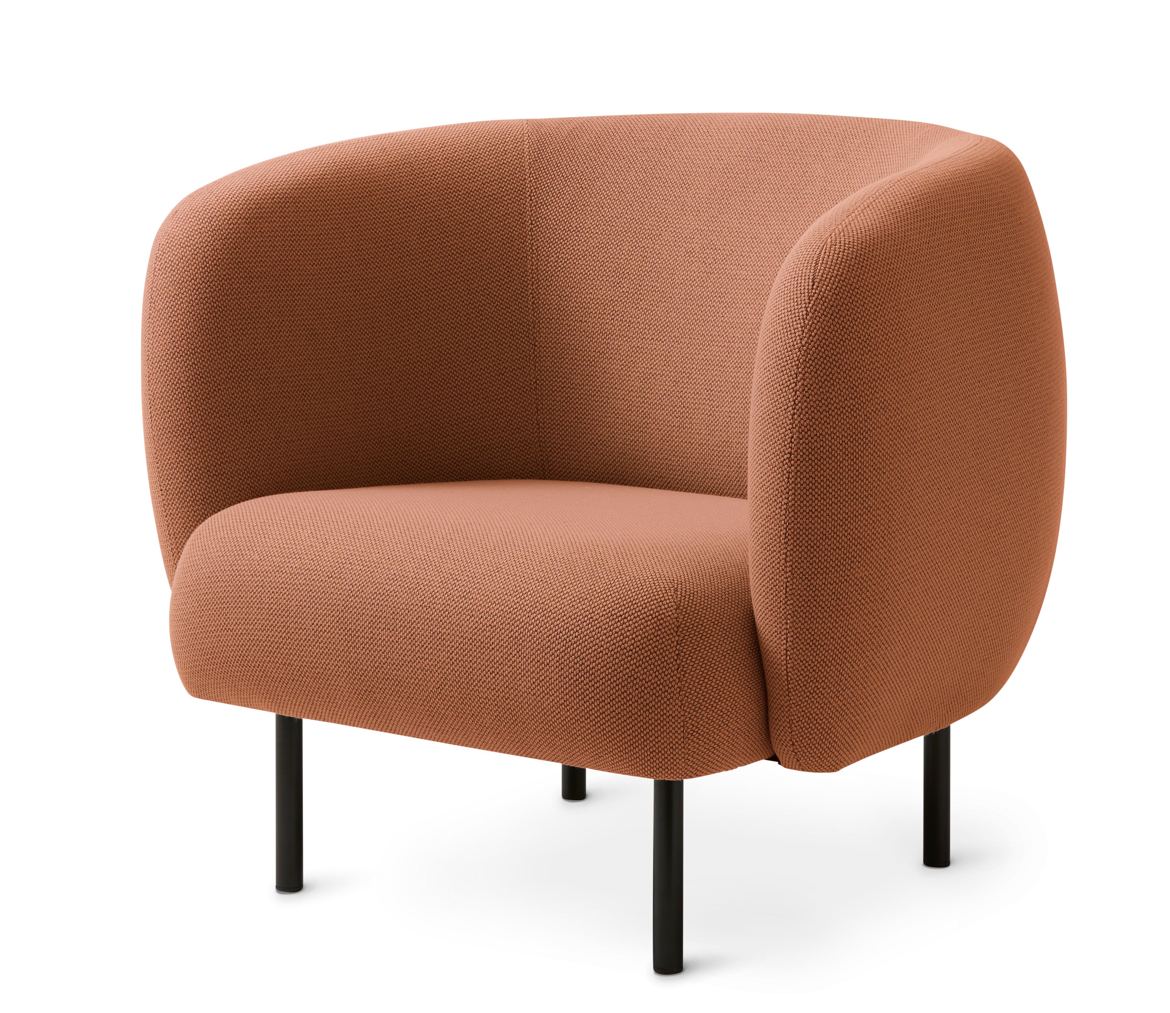 For Sale: Pink (Merit 035) Cape Lounge Chair, by Charlotte Høncke from Warm Nordic 2