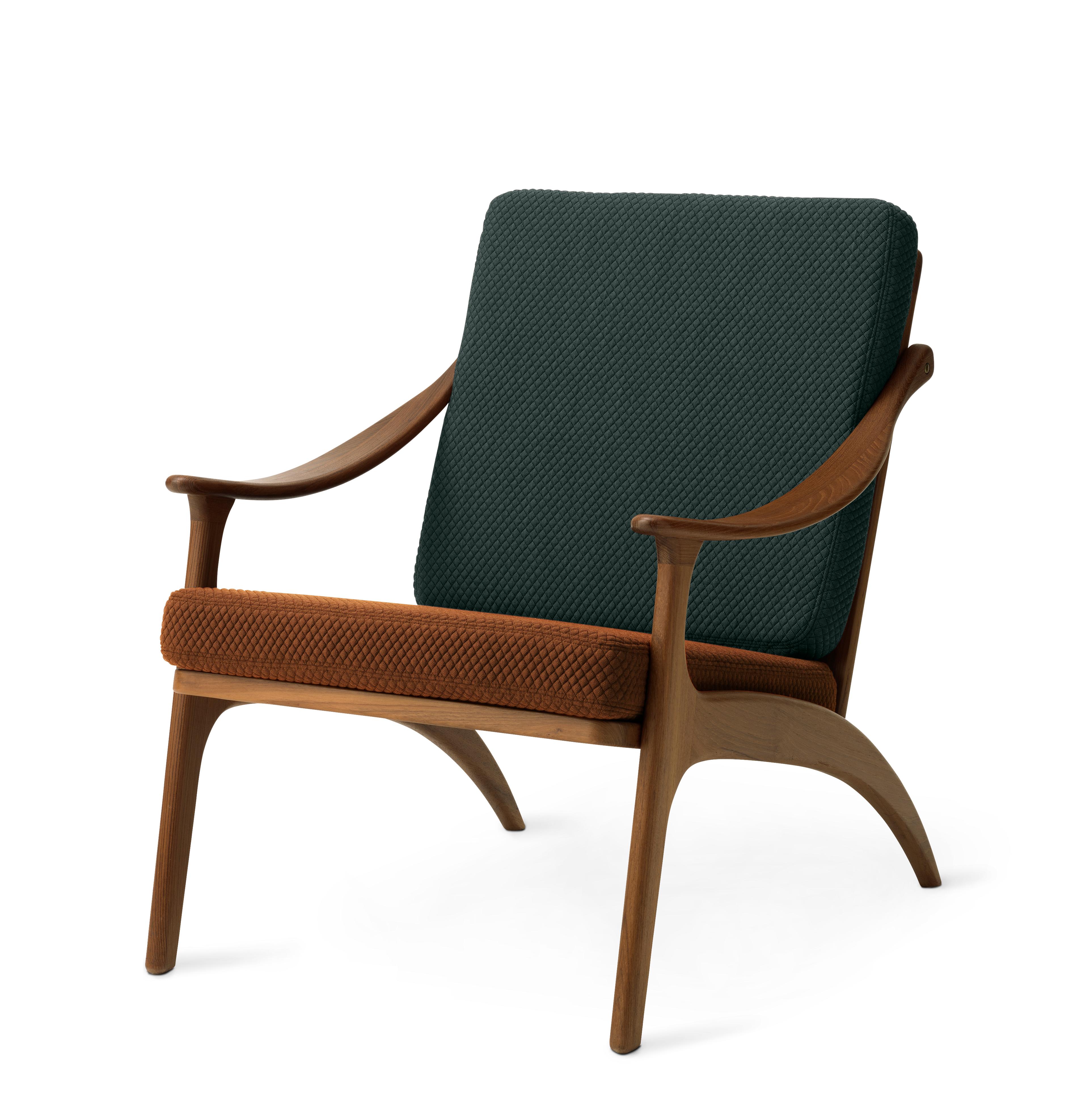For Sale: Brown (Mosaic 472,972) Lean Back Lounge Two-Tone Chair in Teak, by Arne Hovmand-Olsen from Warm Nordic