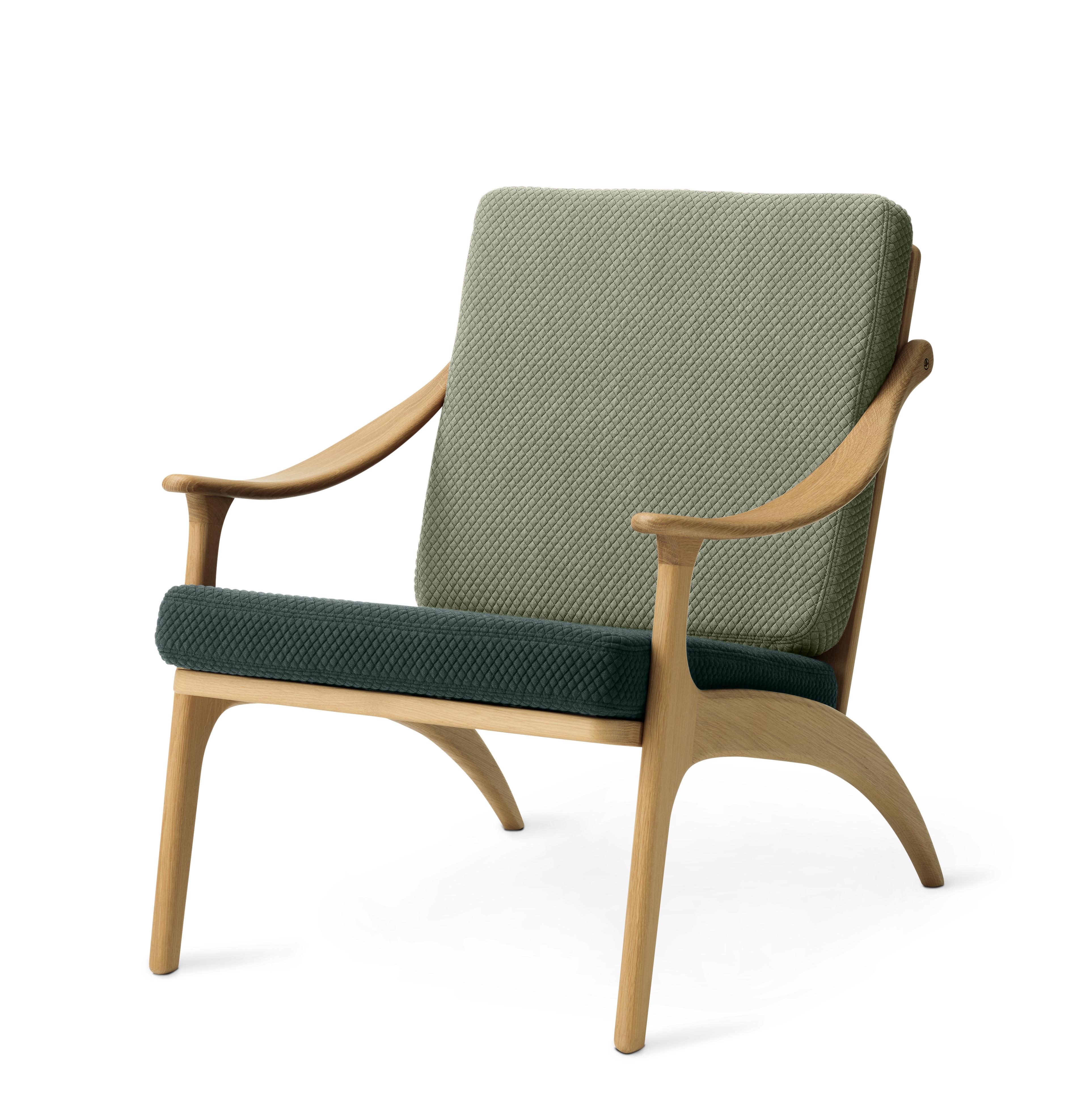 For Sale: Gray (Mosaic 972,922) Lean Back Two-Tone Lounge Chair in Oak, by Arne Hovmand-Olsen from Warm Nordic