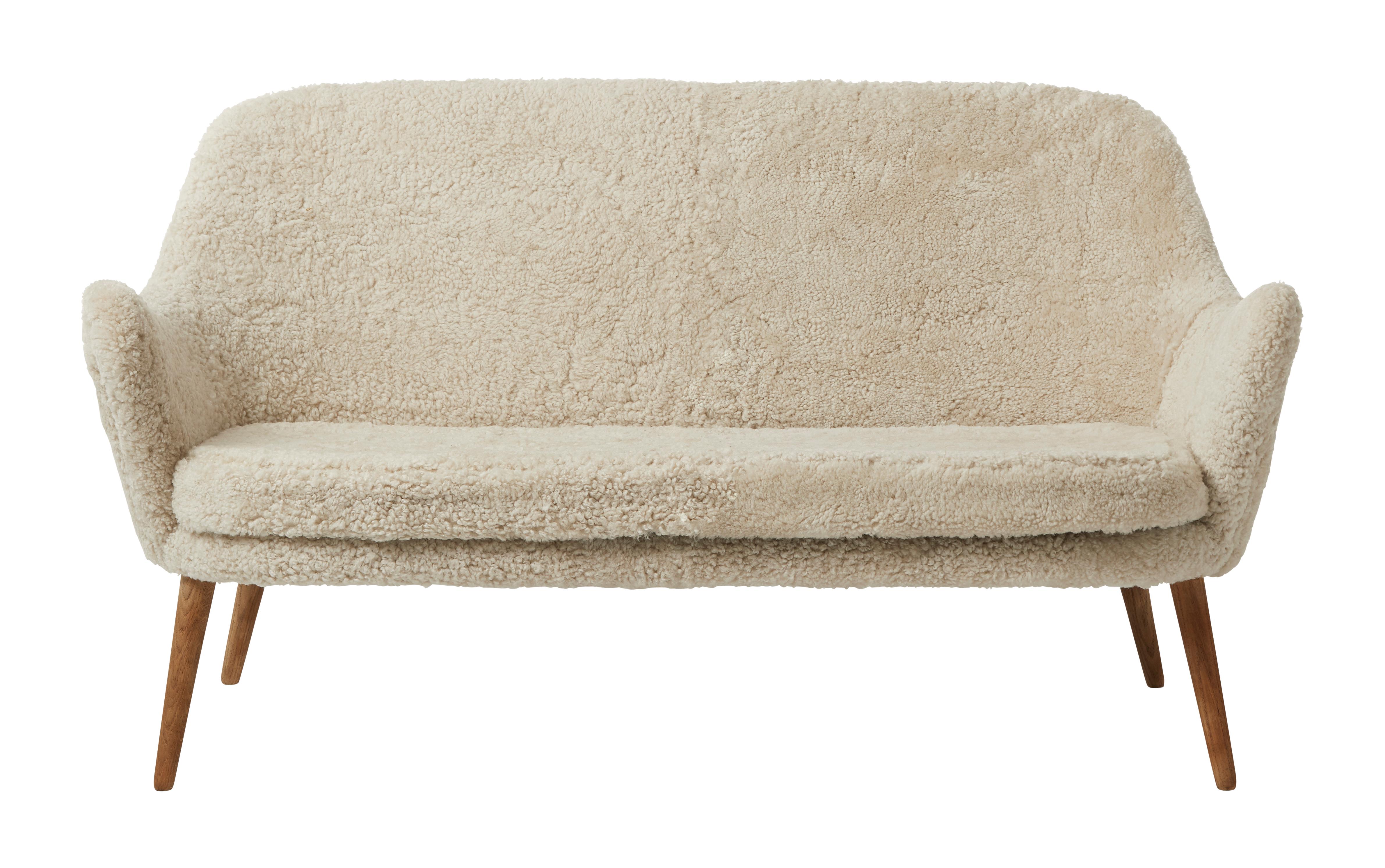 Im Angebot: Dwell 2-Sitz-Sofa, von Hans Olsen aus Warm Nordic, White (Sheepskin Moonlight)
