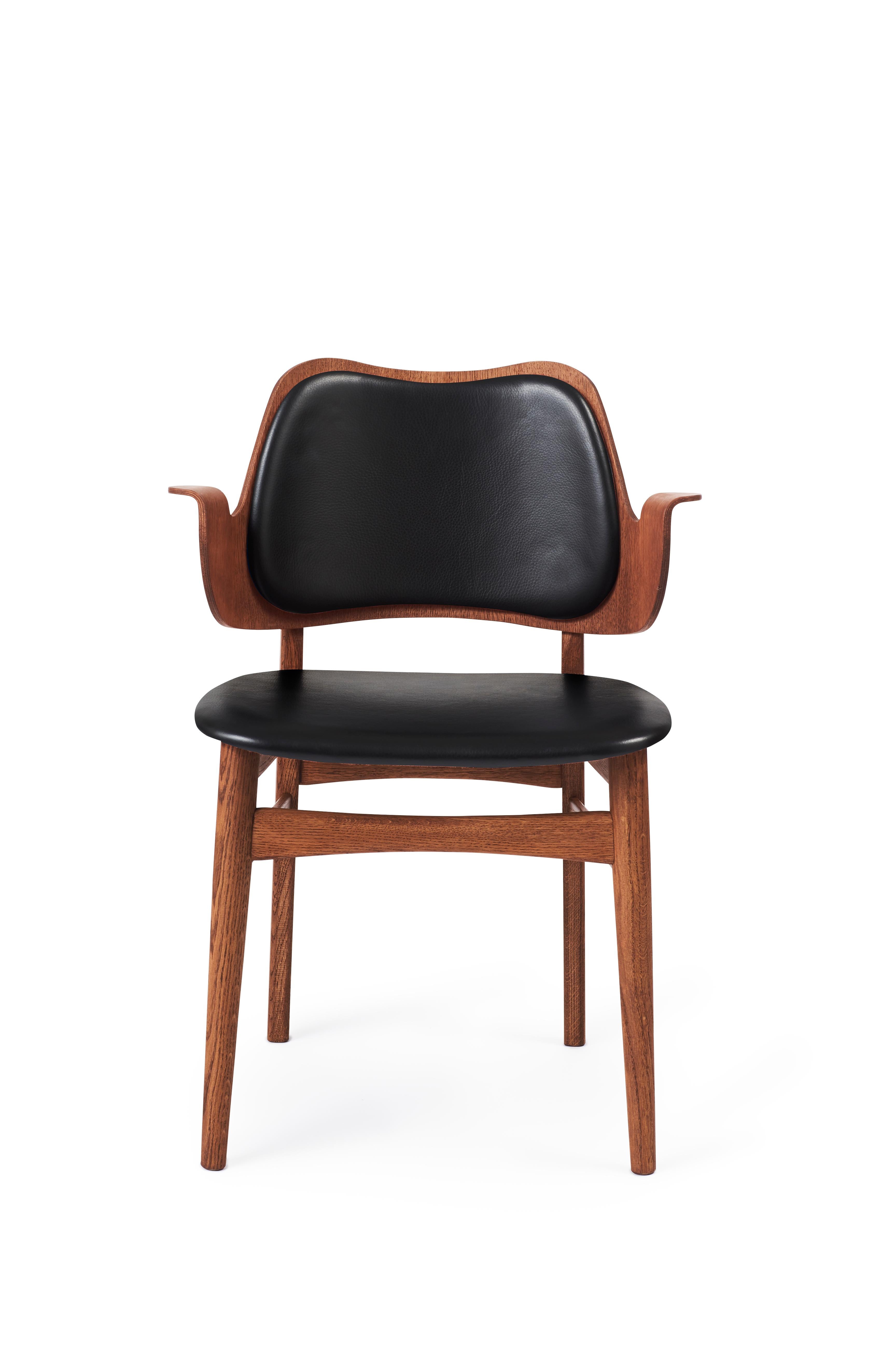 En vente : Black (Prescot207) Chaise monochrome entièrement tapissée Warm Nordic Gesture en chêne teck:: Hans Olsen