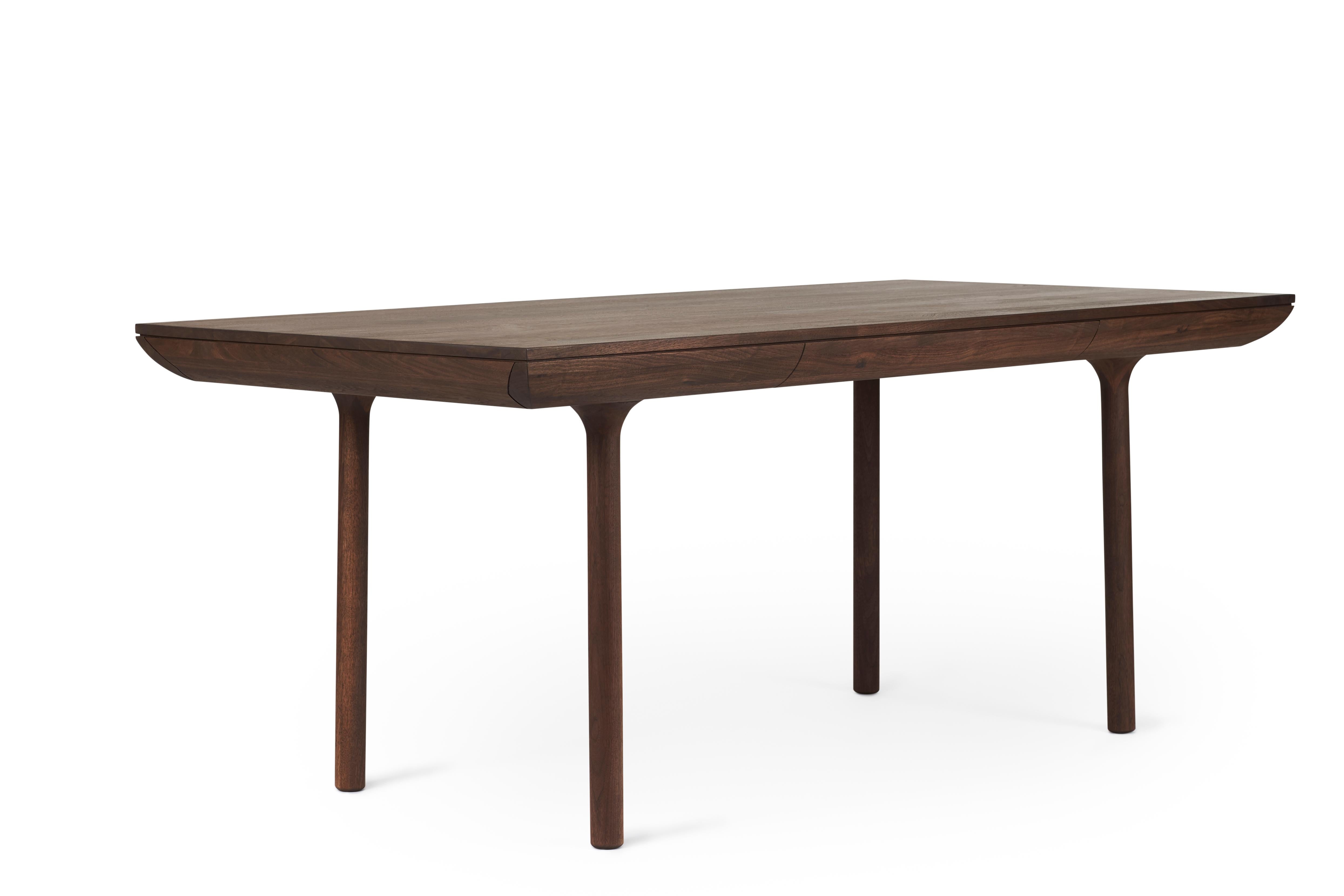 Im Angebot: Rúna Large Desk, von Isabel Ahm aus Warm Nordic, Brown (Oiled walnut) 2