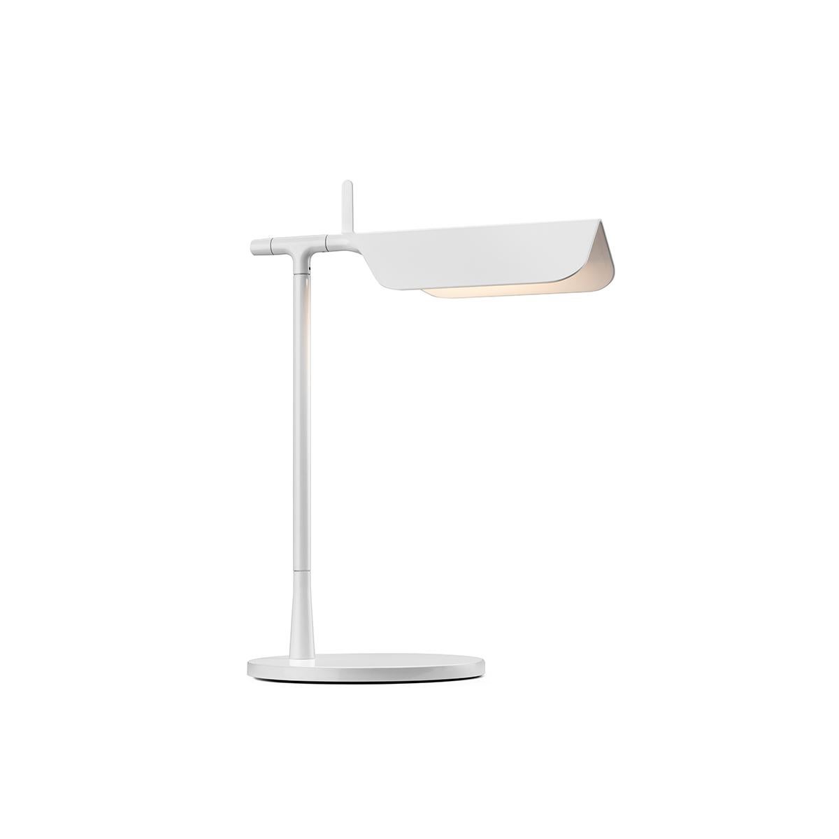 En vente : White Lampe de bureau LED Flos Tab en aluminium, par Edward Barber & Jay Osgerby