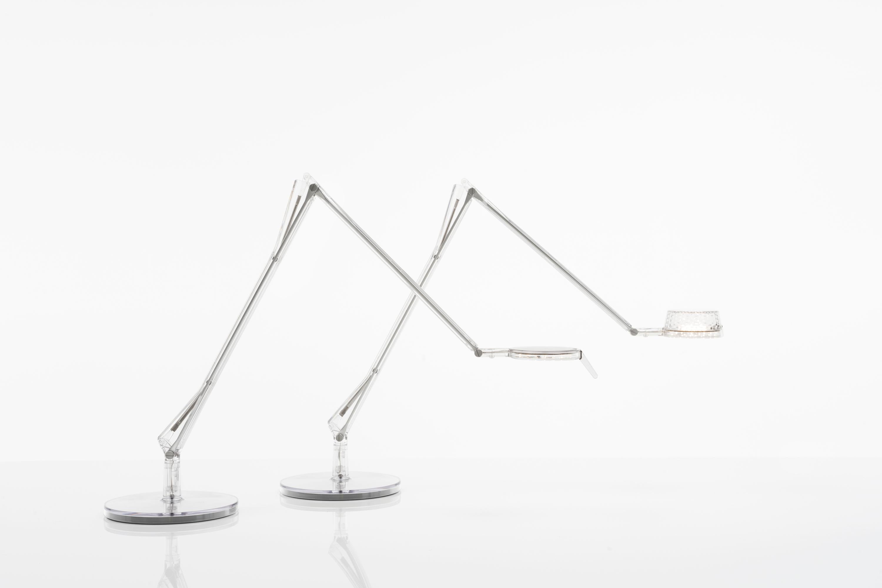 Plastique Lampe de bureau Kartell Aledin Dec en fume d'Alberto et Francesco Meda en vente