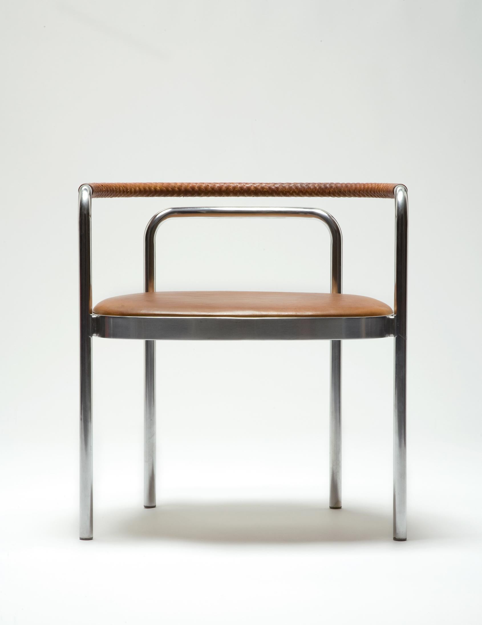 Moderne Chaise PK 12 en cuir Brown tressé et acier inoxydable par Poul Kjaerholm, 1964 en vente