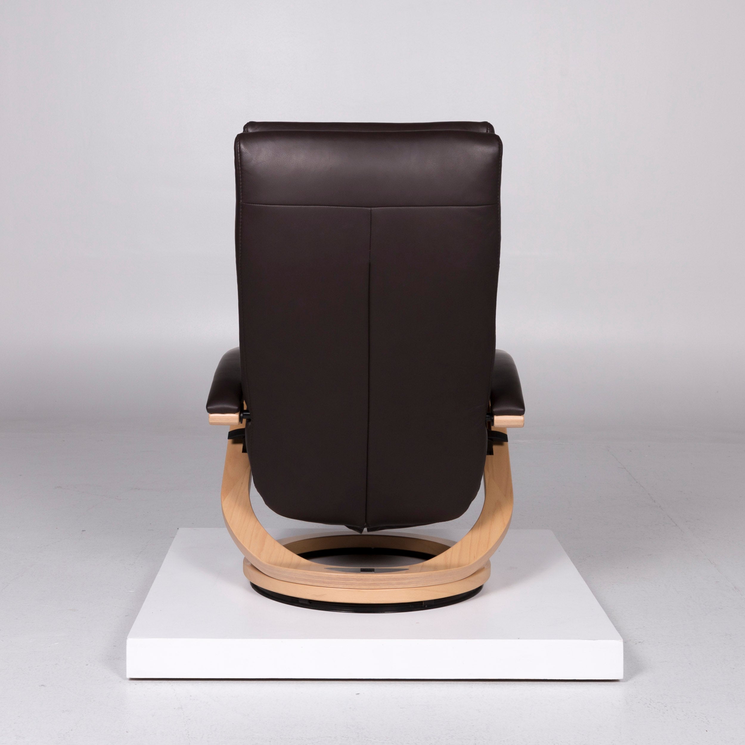 Global Wohnen Leather Armchair Brown Incl Relax Function For Sale