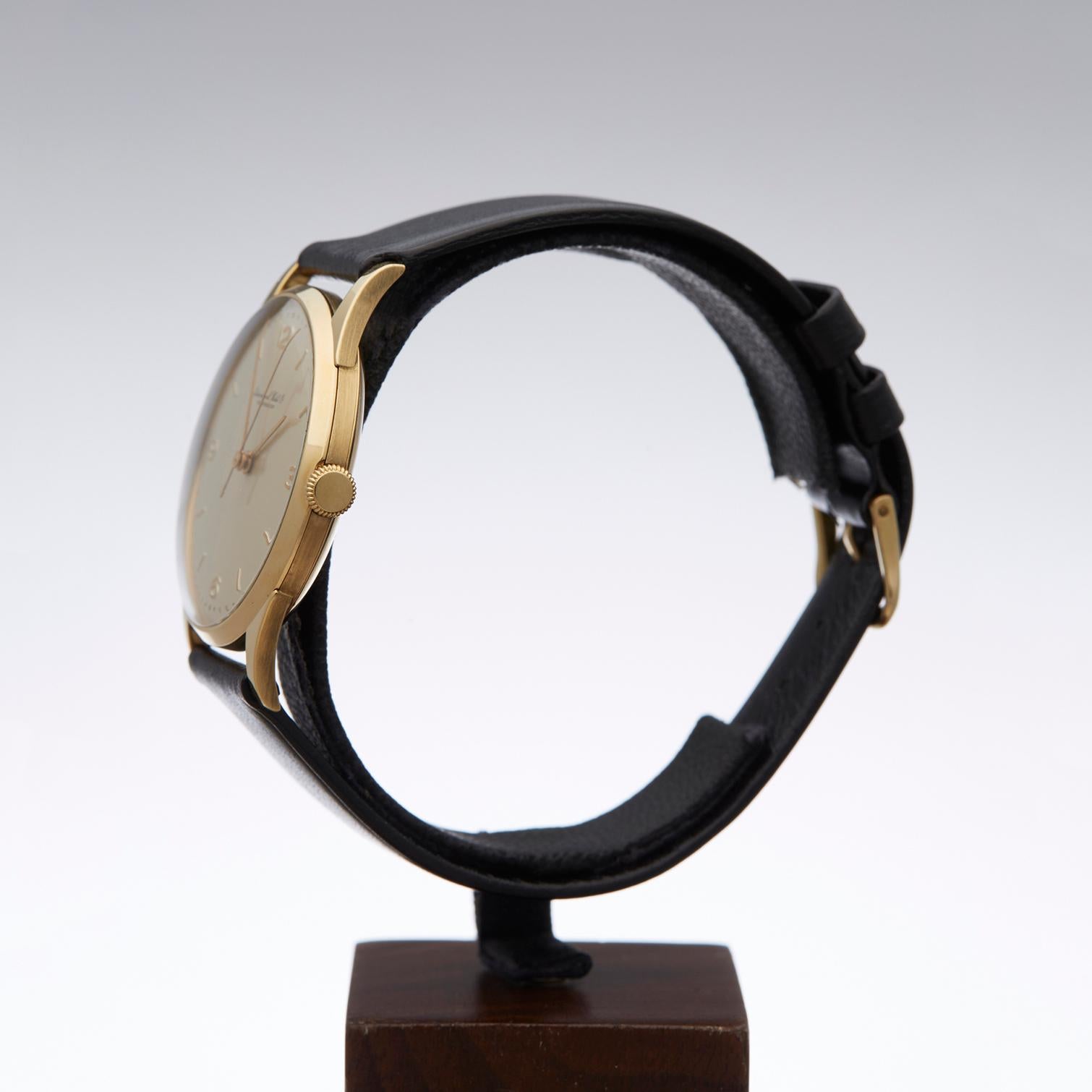 1949 IWC Vintage Cal.89 Yellow Gold Wristwatch In Excellent Condition In Bishops Stortford, Hertfordshire