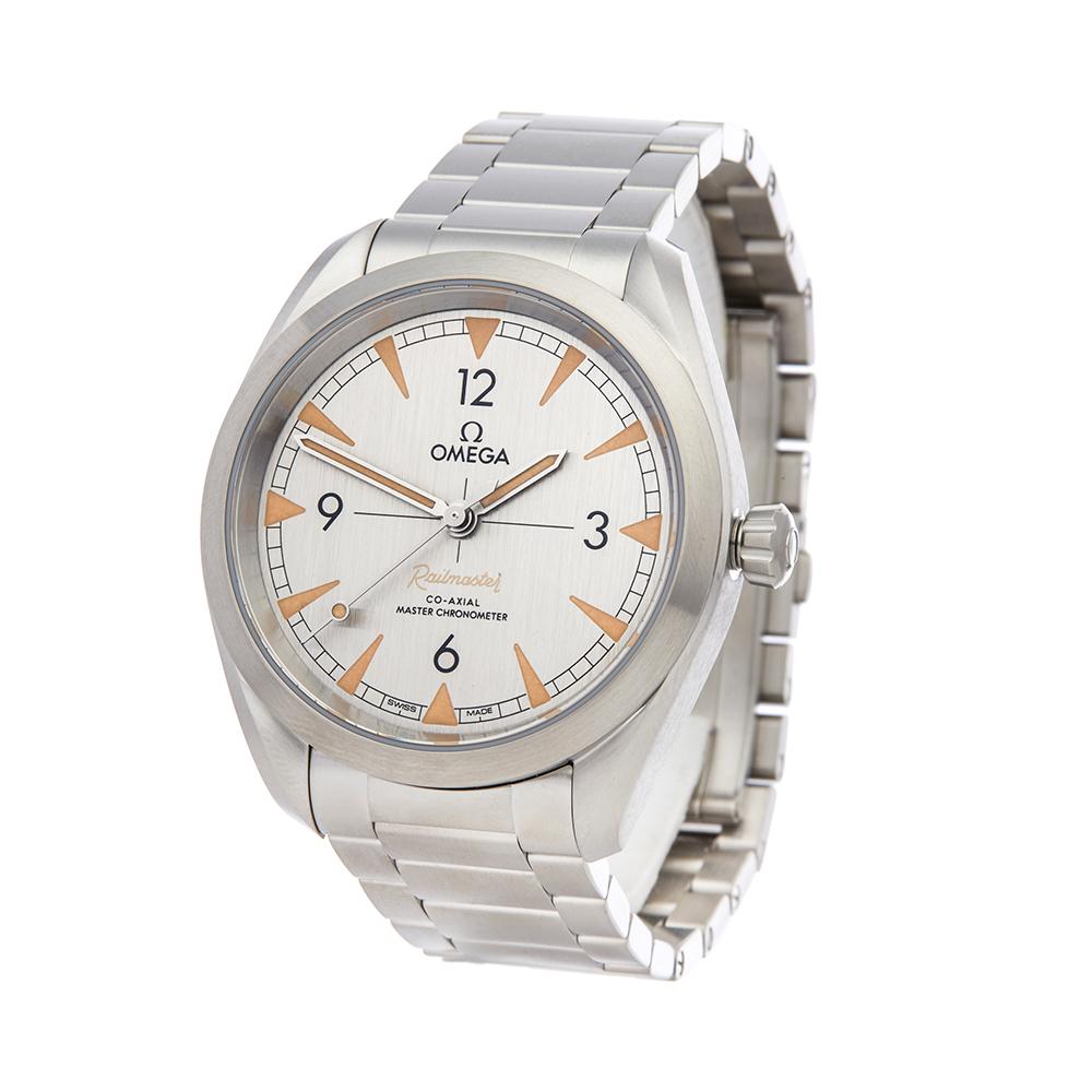 Contemporary 2018 Omega Railmaster Stainless Steel 22010402006001 Wristwatch
 *
 *Complete with: Box, Manuals & Guarantee dated 18th October 2018
 *Case Size: 40mm
 *Strap: Stainless Steel
 *Age: 2018
 *Strap length: Adjustable up to 20cm. Please