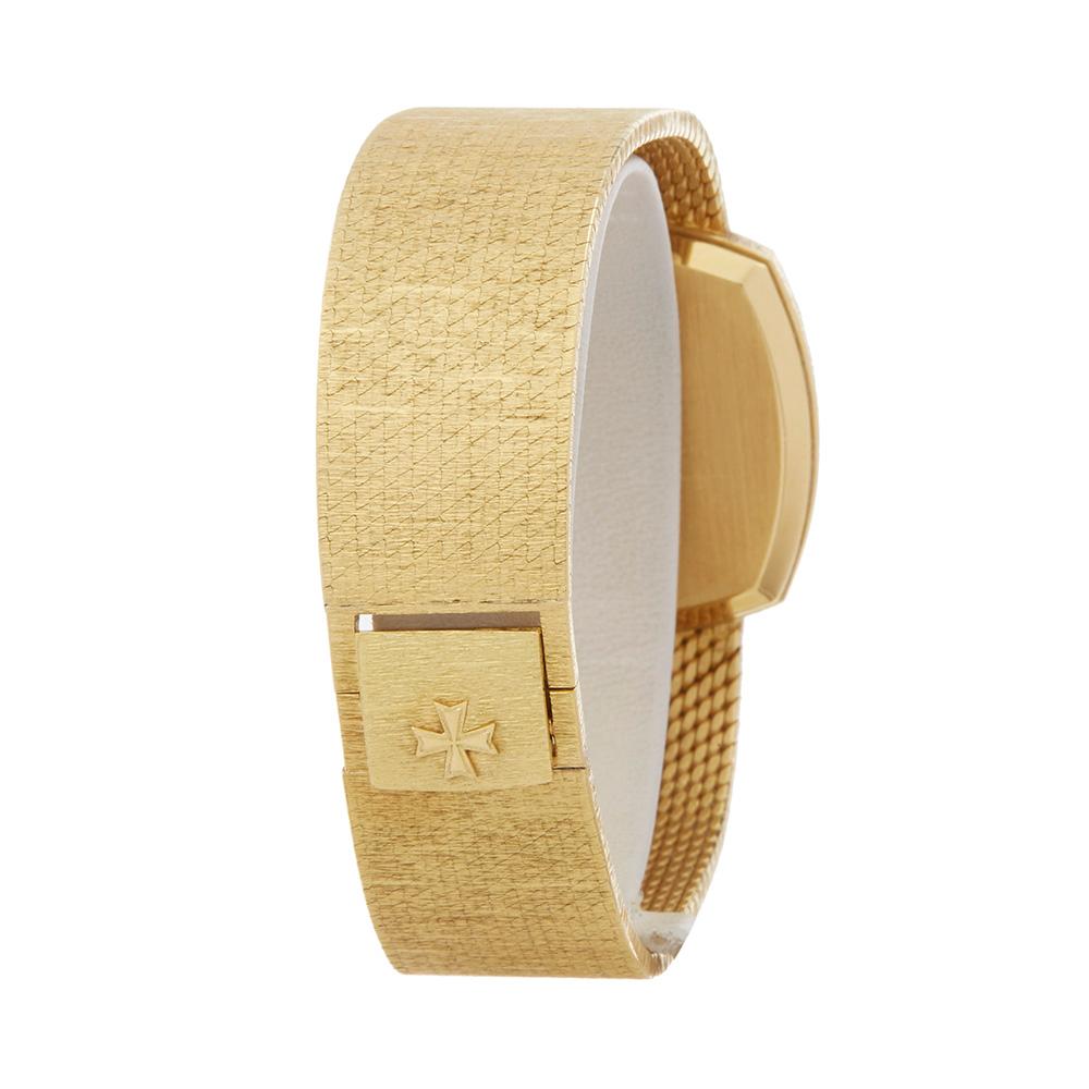 1981 Vacheron Constantin Vintage Yellow Gold 44005 Wristwatch In Excellent Condition In Bishops Stortford, Hertfordshire