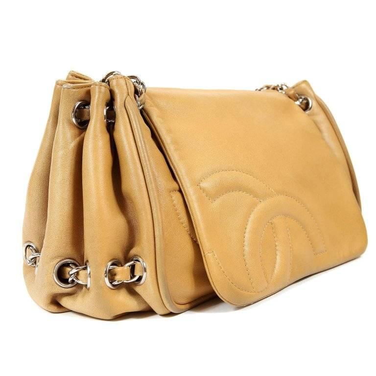 Chanel Beige Leather Accordion Flap Bag In Excellent Condition In Palm Beach, FL