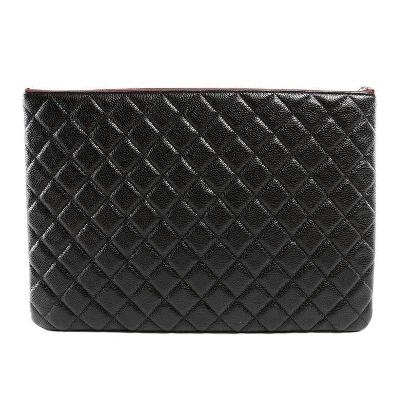 Chanel Portefeuille en cuir caviar noir Excellent état à Palm Beach, FL