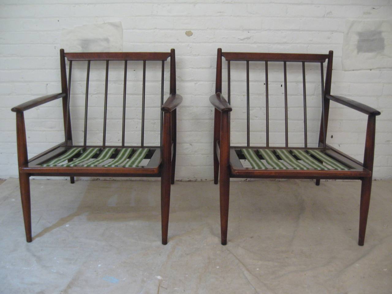 Mid-20th Century Pair of Modern Baumritter Lounge Chairs