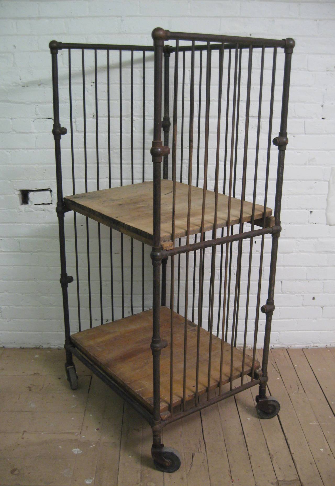 Vintage Industrial Anderson Bindery Cart Shelving Unit In Distressed Condition In Garnerville, NY