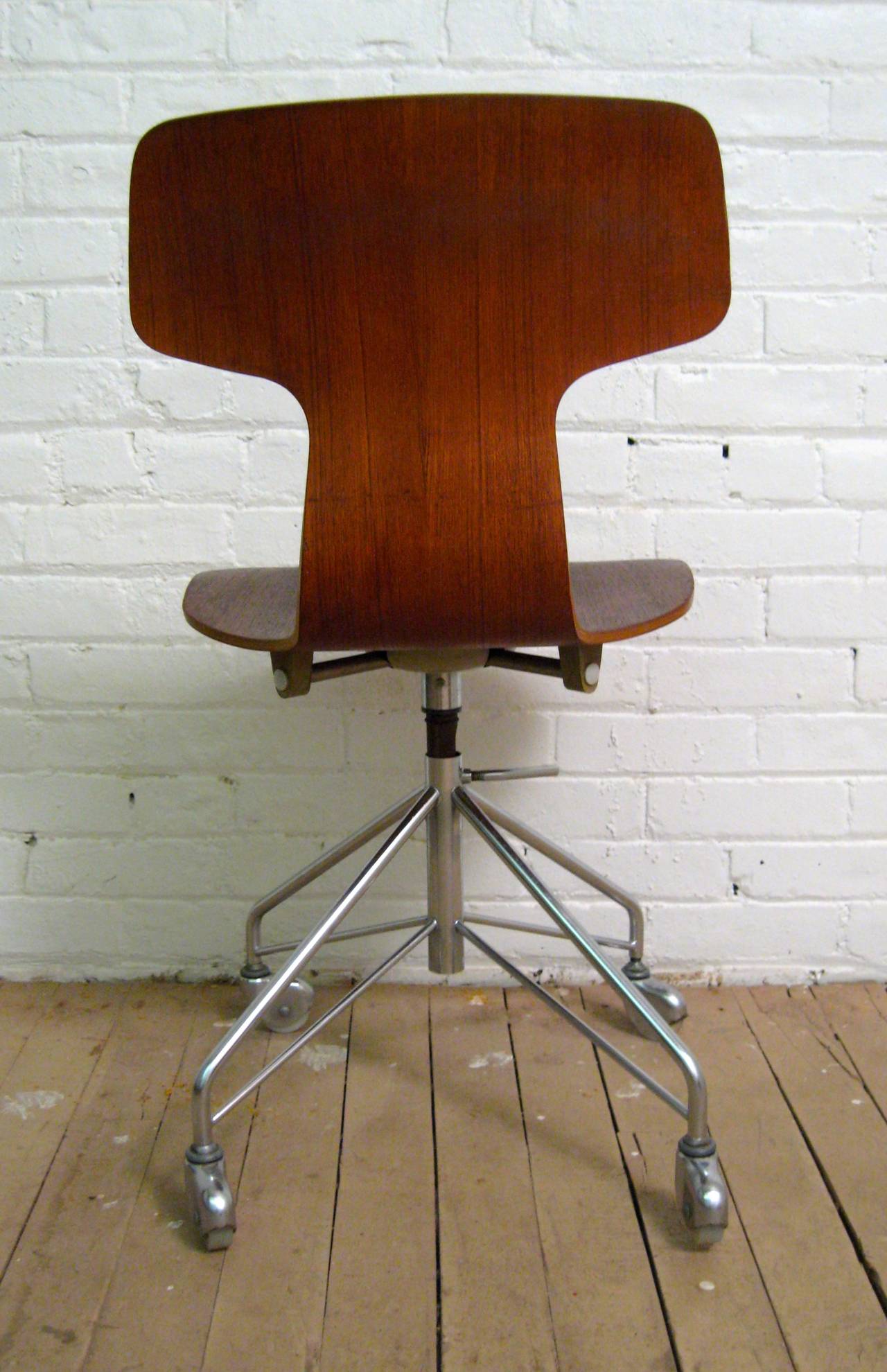 Danish Arne Jacobsen for Fritz Hansen Teak Desk Chair Model 3103
