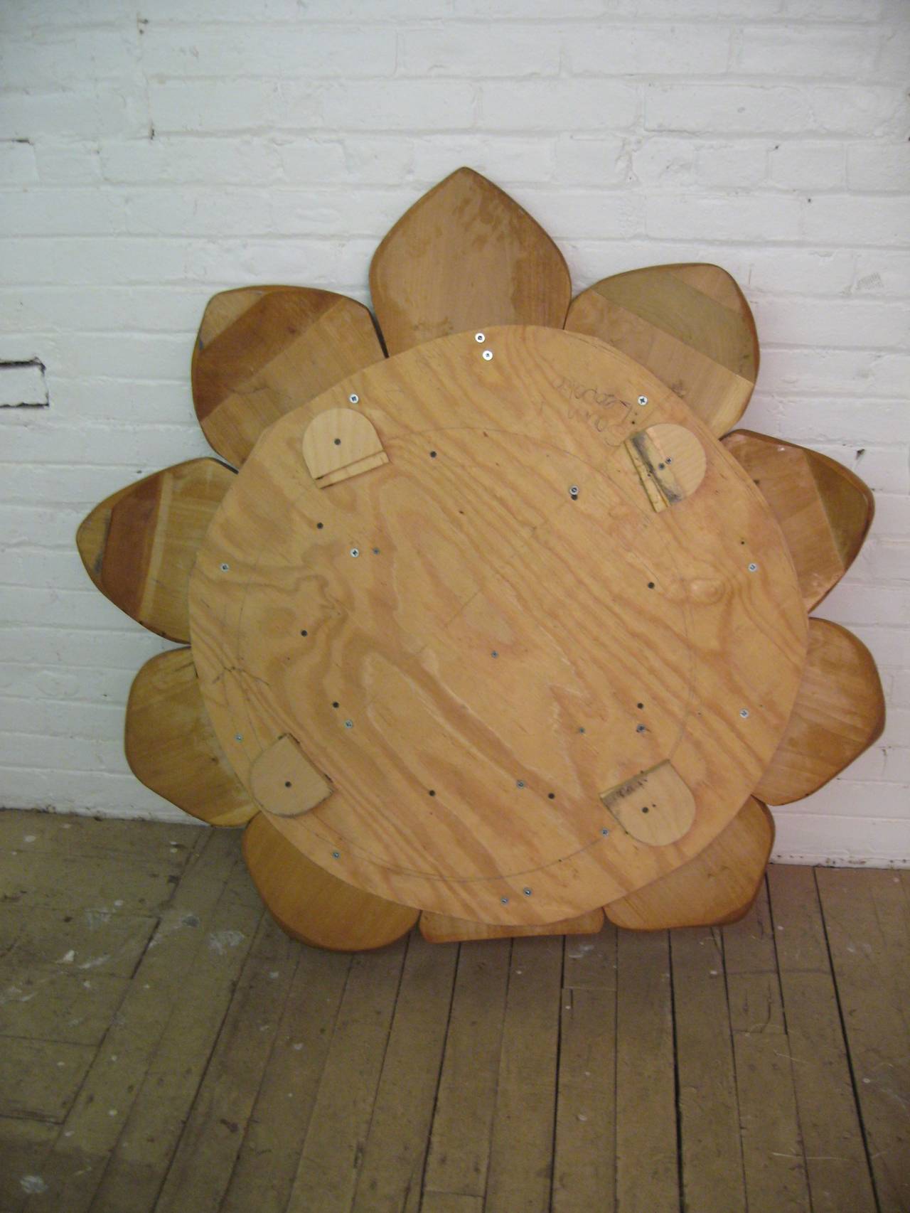 Custom Made Lotus Flower Meditation Chair In Good Condition In Garnerville, NY